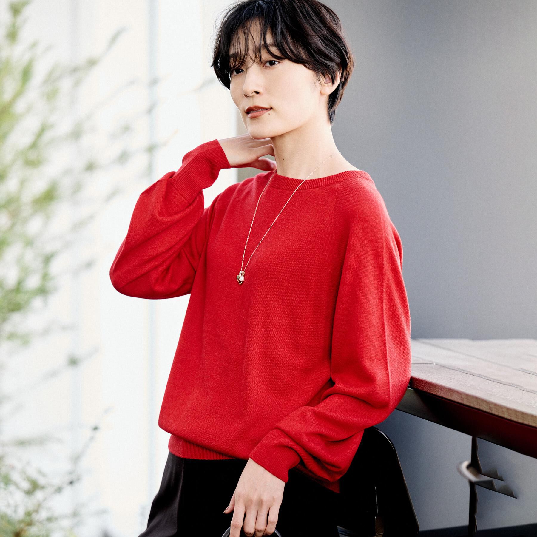 UNTITLED「【8色展開／コンパクト丈】レーヨン混 コクーンニット」|ニット・セーター|レッド(062)