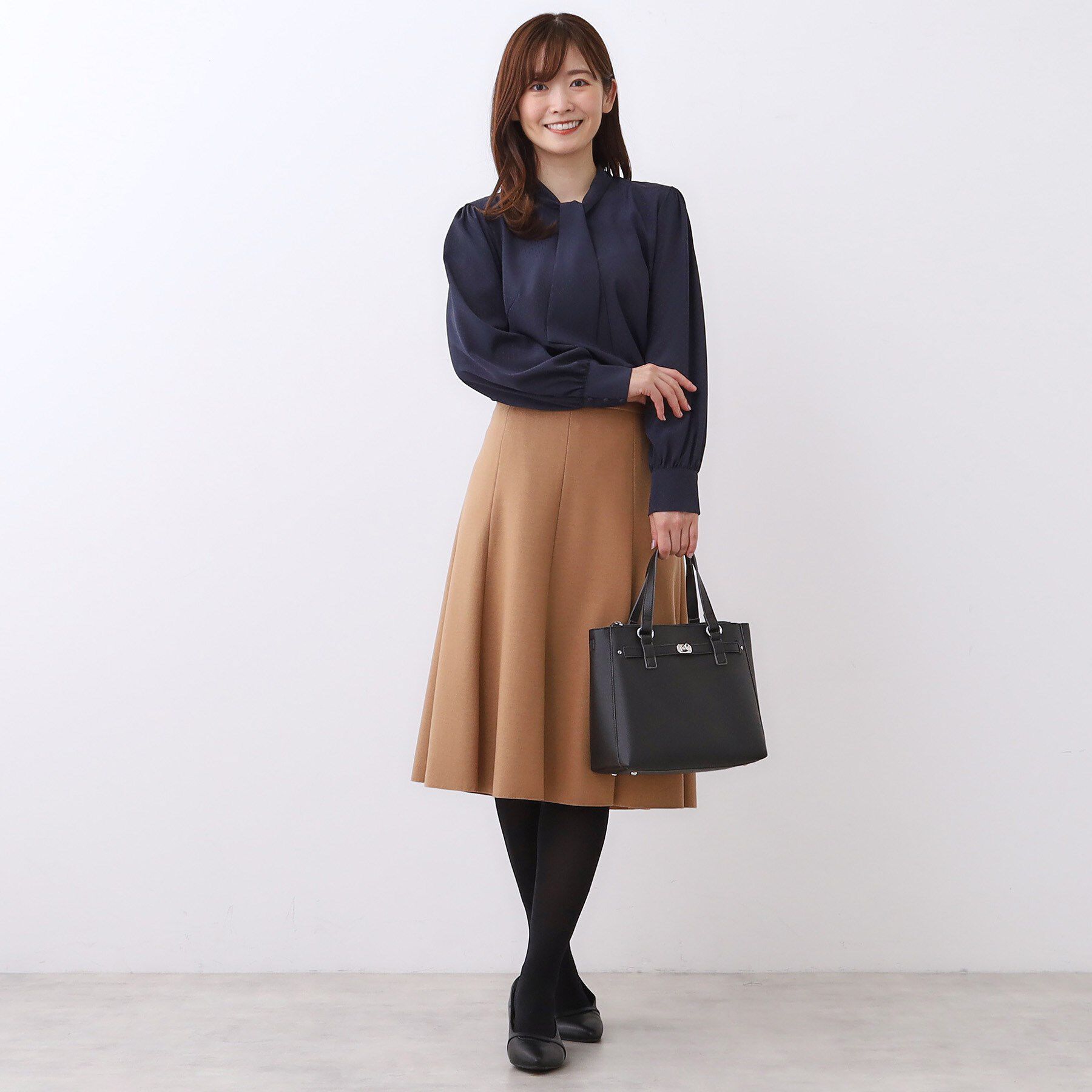 Reflect「【きちんと見え／通勤／セレモニーにおすすめ◎】ドット柄ボウタイブラウス」|シャツ・ブラウス|