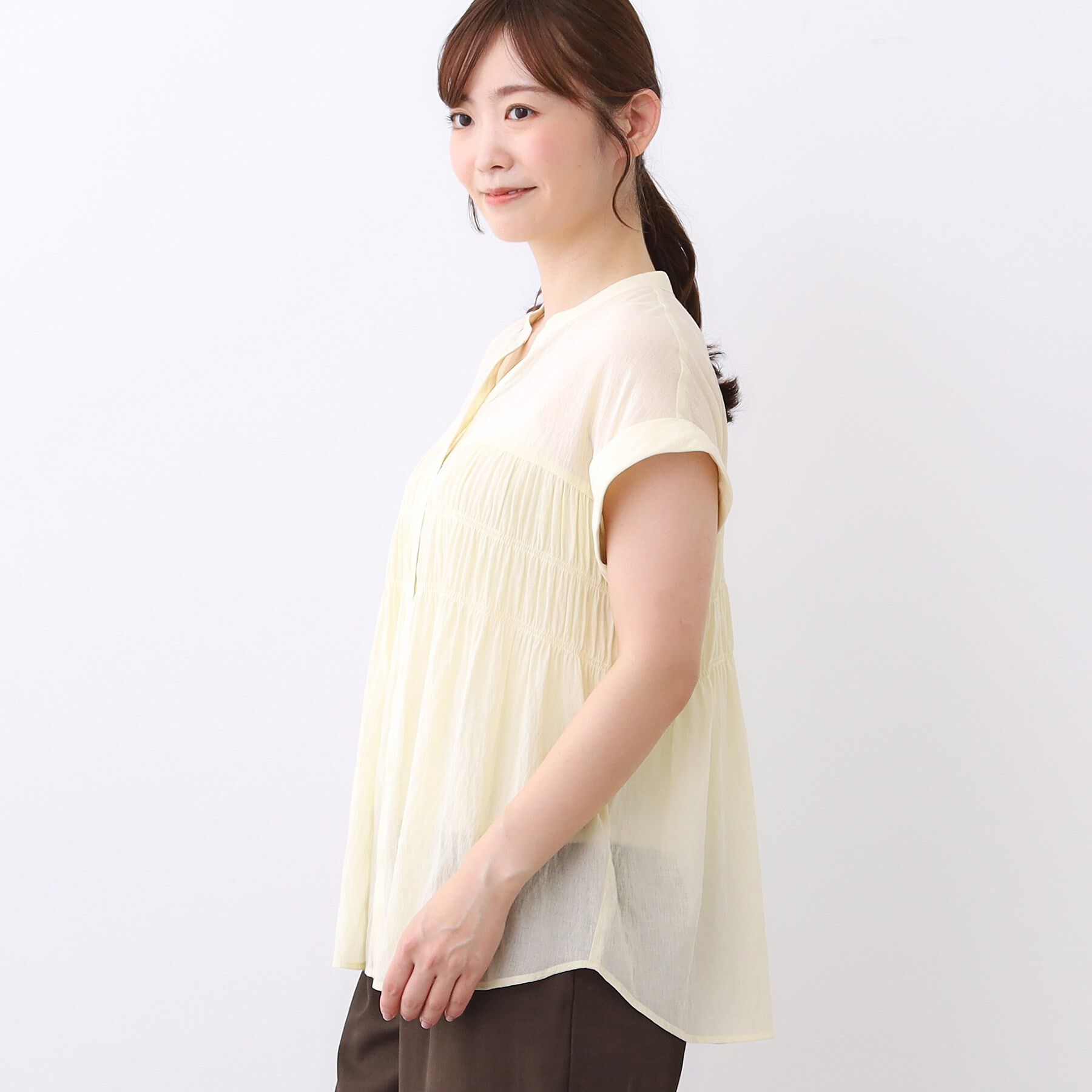 Reflect「【二の腕さりげなくカバー】シャーリングブラウス」|シャツ・ブラウス|