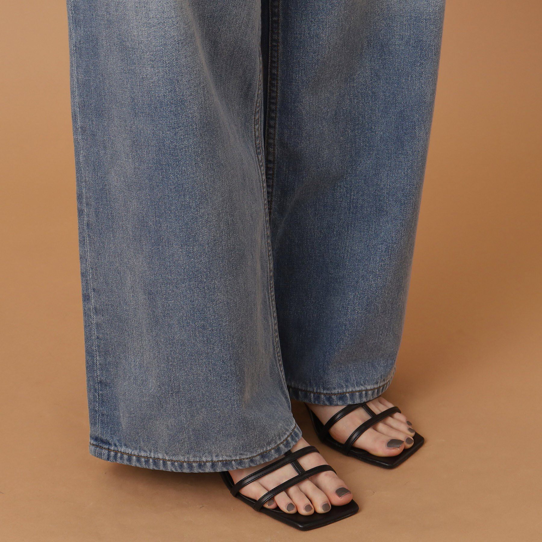 DRESSTERIOR「【大人百花モデル美香さん着用/CLASSY.12月号/otonaMUSE11月号掲載】ヴィンテージ加」|デニム|