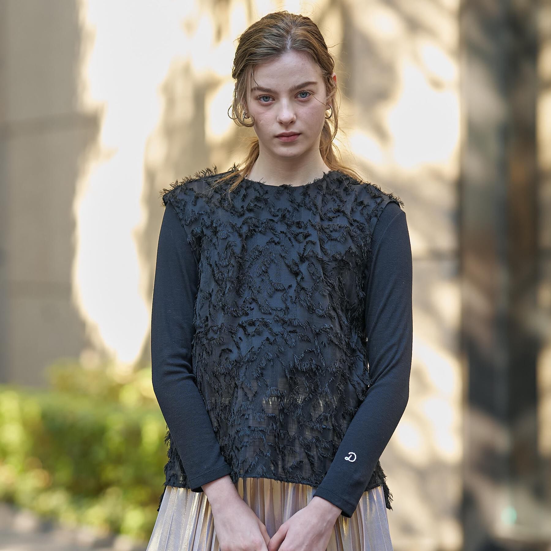 DRESSTERIOR「【セットアップ可/トレンド】カットジャカードフレンチスリーブブラウス」|シャツ・ブラウス|ブラック(019)