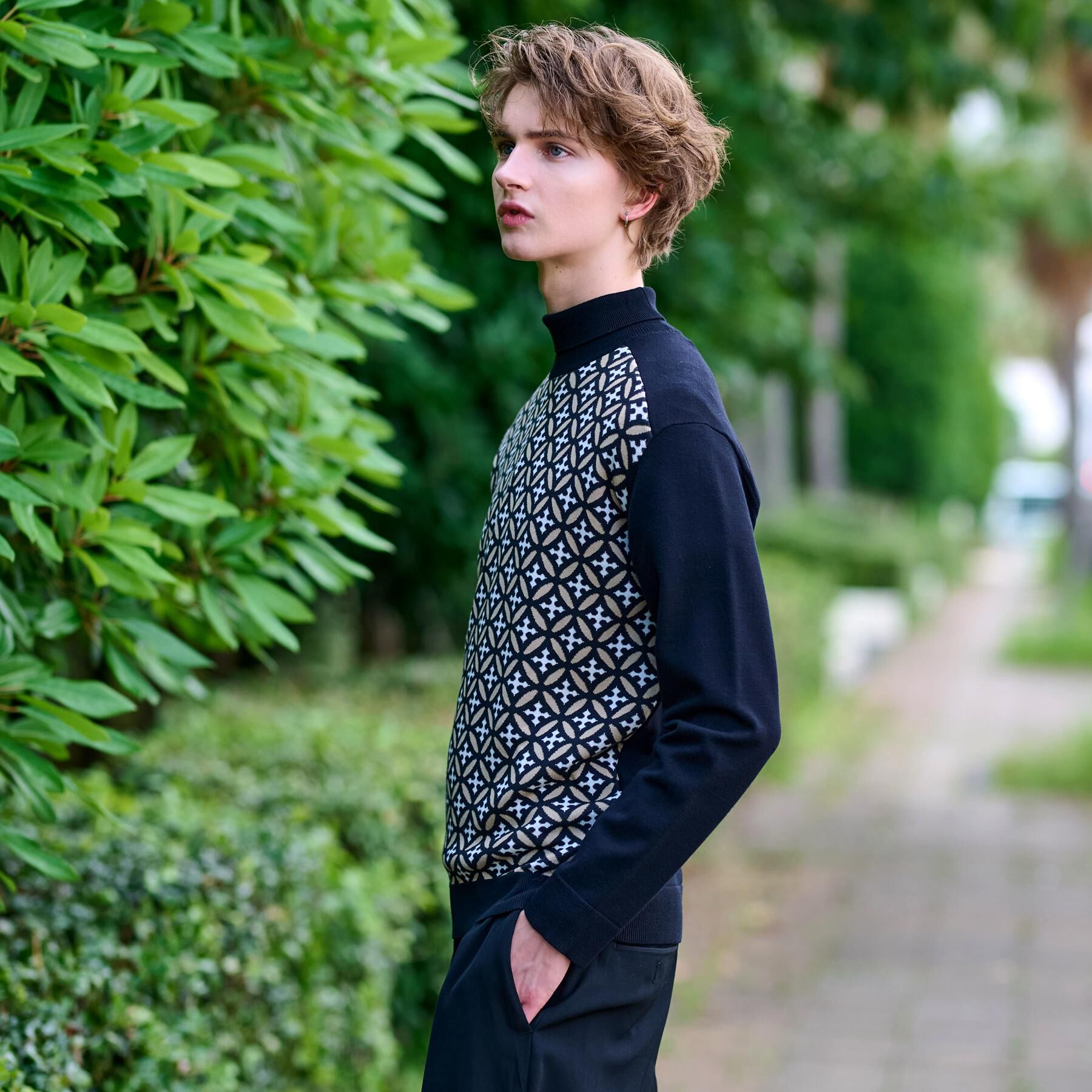 DRESSTERIOR「オーバーラップサークルジャカード タートルニット」|ニット・セーター|