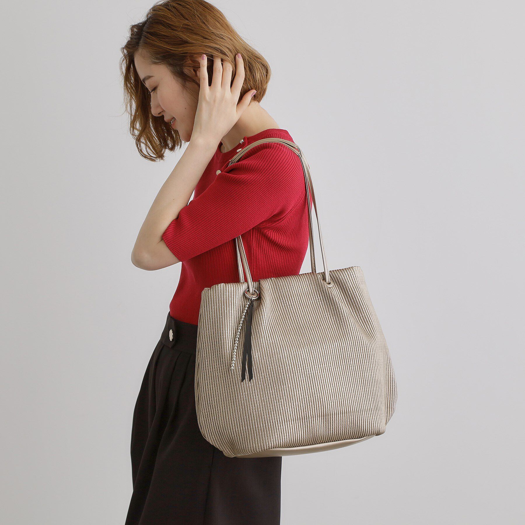 grove「プリーツハトメチャーム付きトート」|トートバッグ|