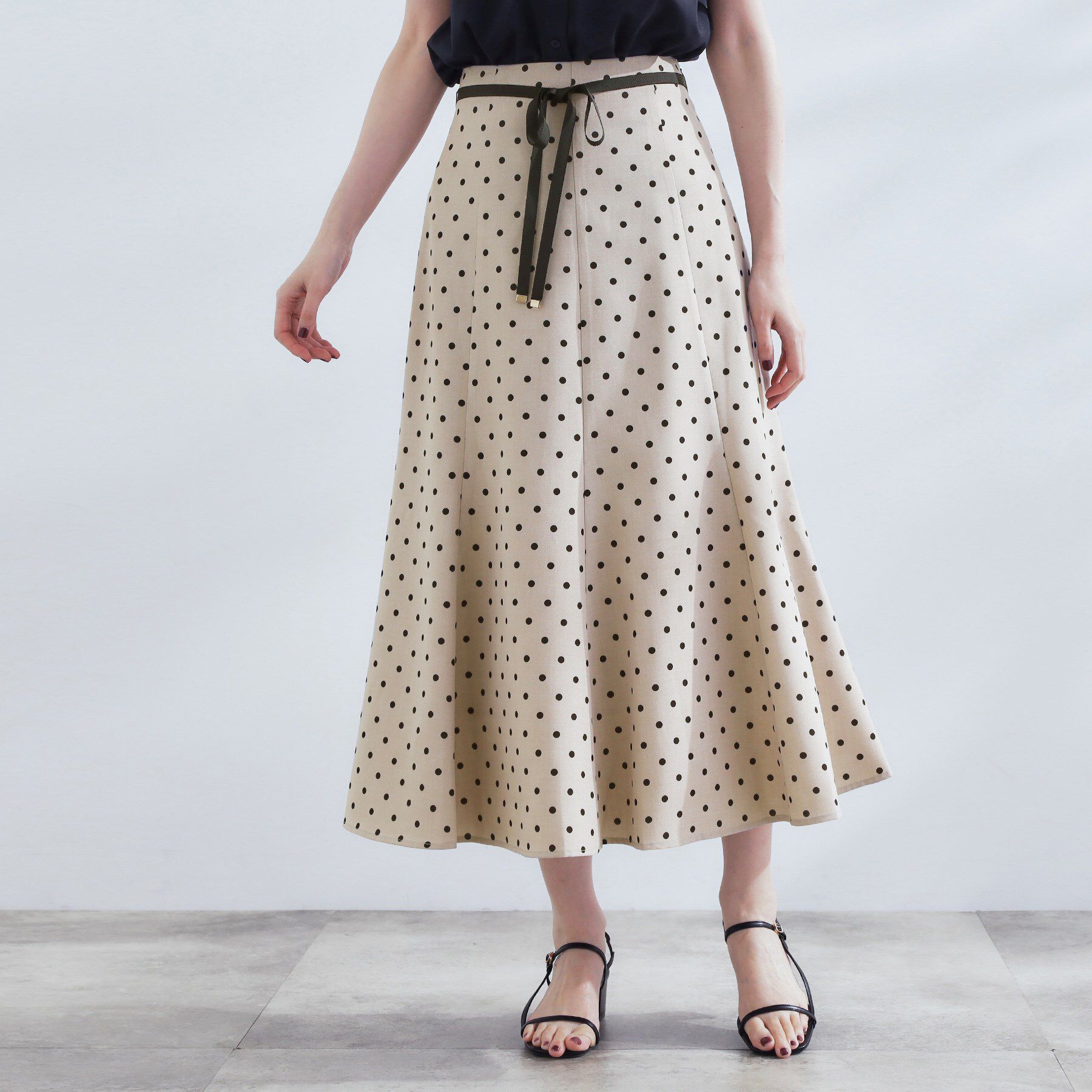 grove「ドットで華やぐ　軽やかマーメイドスカート」|スカート|ベージュ(152)