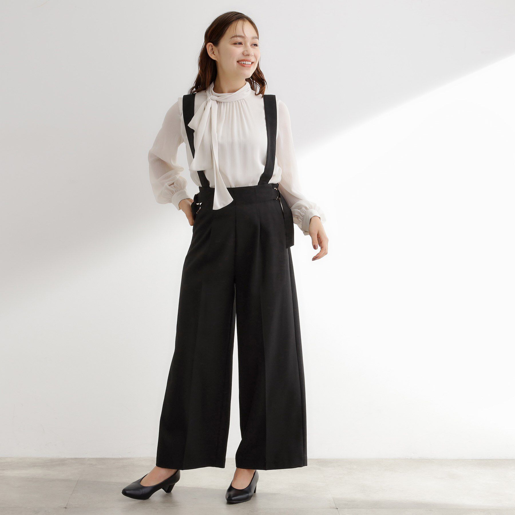 grove「サス付きセンタープレスワイドパンツ」|その他|ブラック(019)