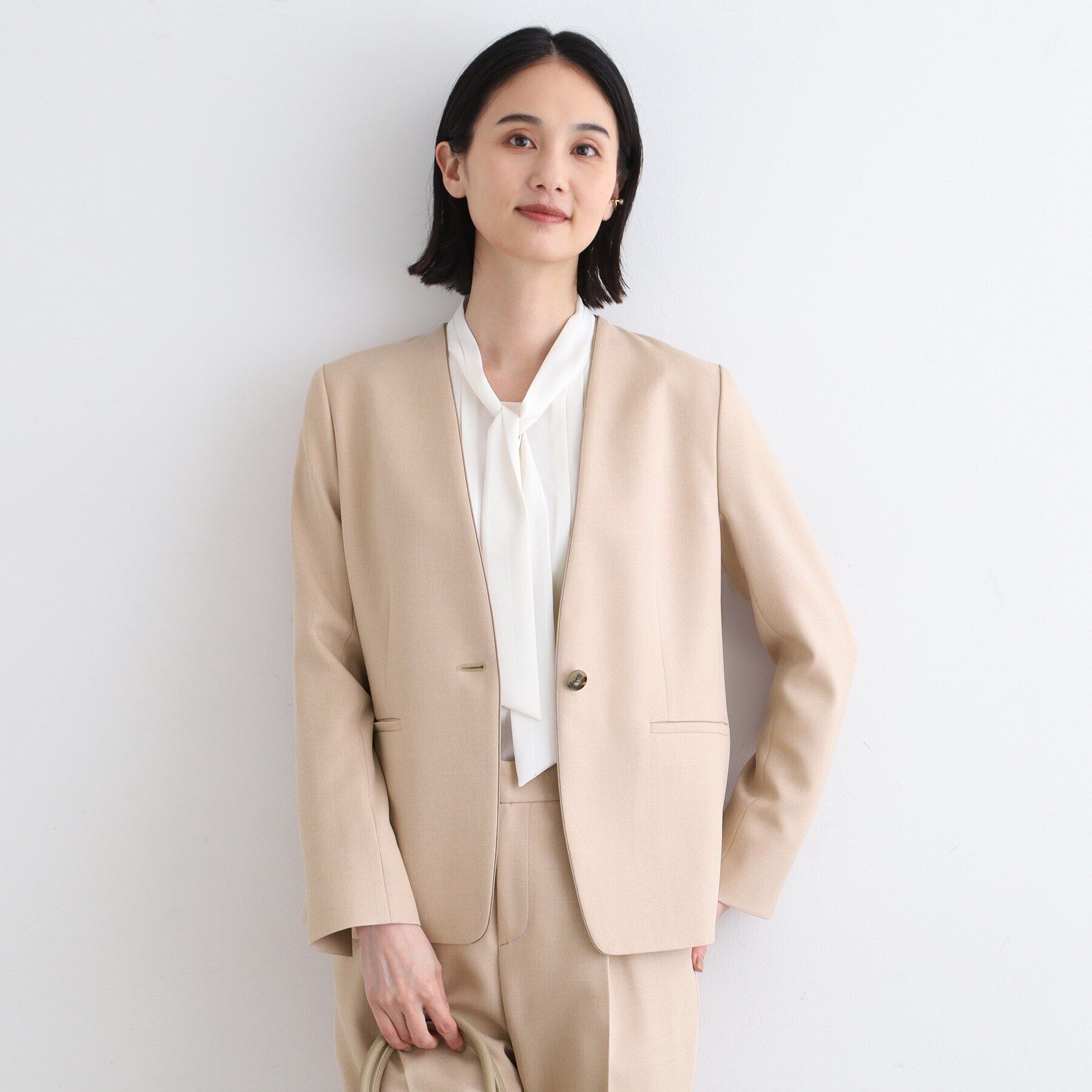 INDIVI「【洗える／UVケア／定番スーツ】ウール調ノーカラージャケット」|スーツ|ピンクベージュ(05