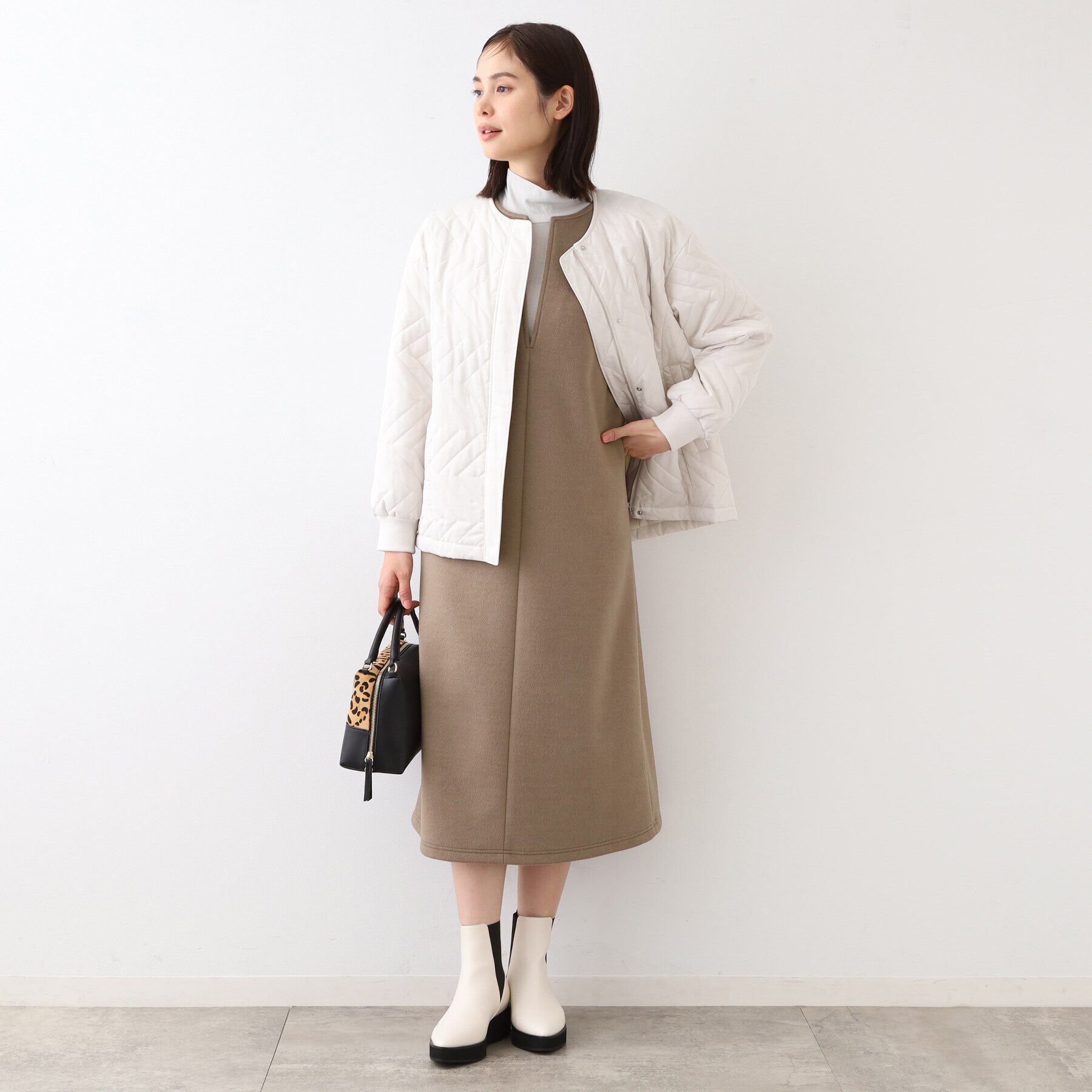 INDIVI「【日本製】ヘアリーキーネックジャンパードレス」|ワンピース|ブラウン(044)