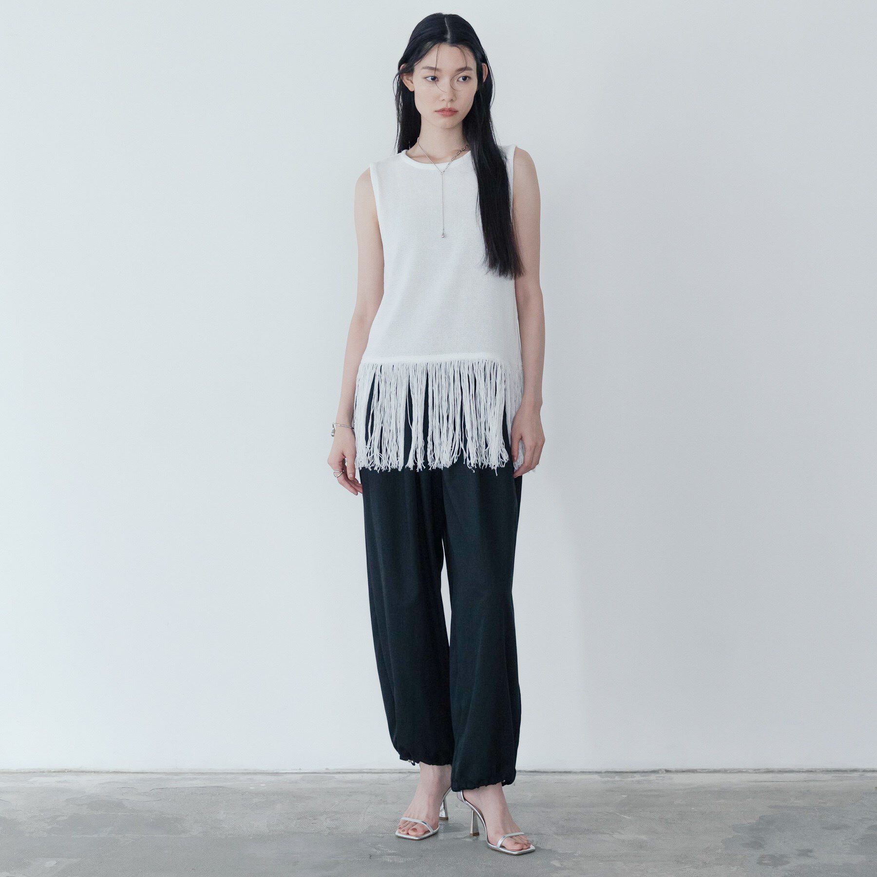 GALLEST「スリーブレスフリンジニット」|ニット・セーター|