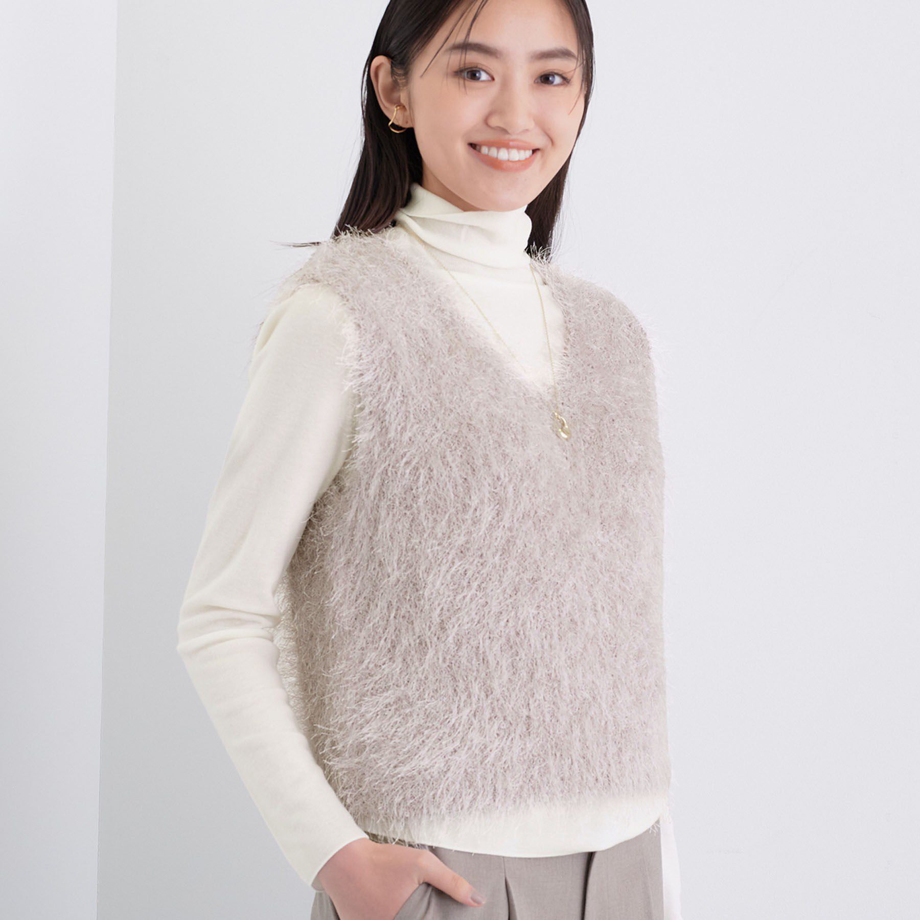 INDIVI「フェザーモールニットベスト」|ニット・セーター|