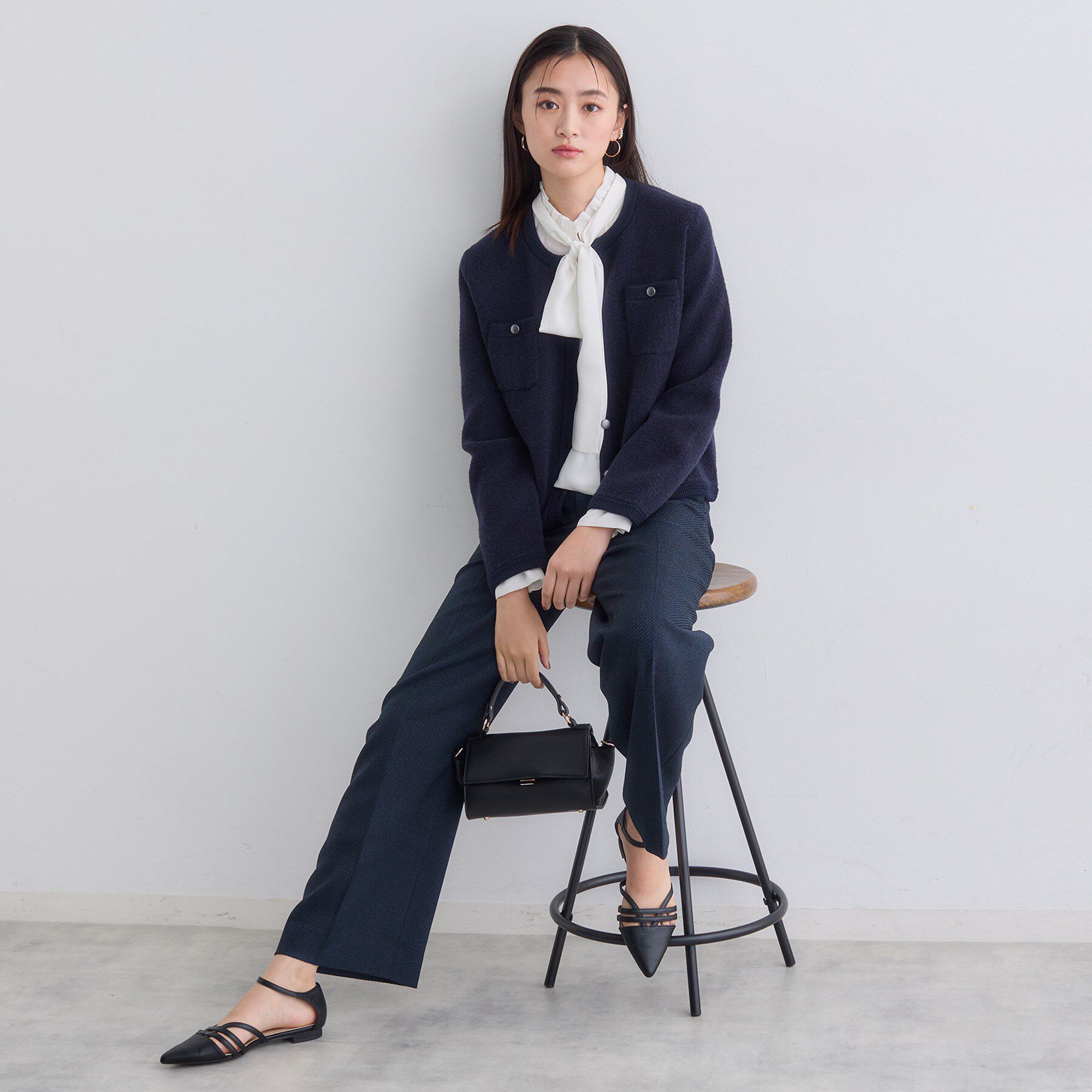 INDIVI「【ミニブークレ素材】ジャケットライクカーディガン」|カーディガン|