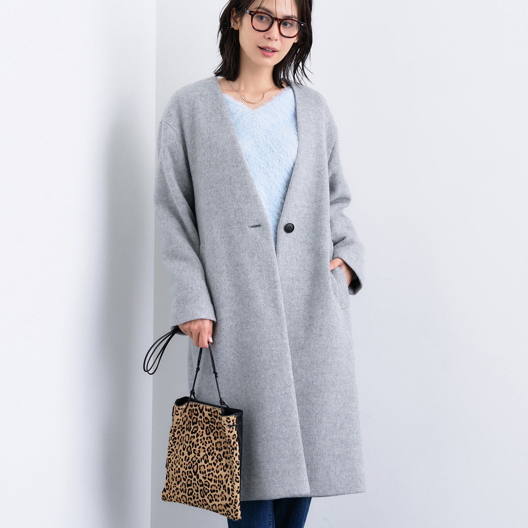 INDIVI「【軽量／ウール混】ライトフォルム ロングコート」|ノーカラーコート|ライトグレー(911