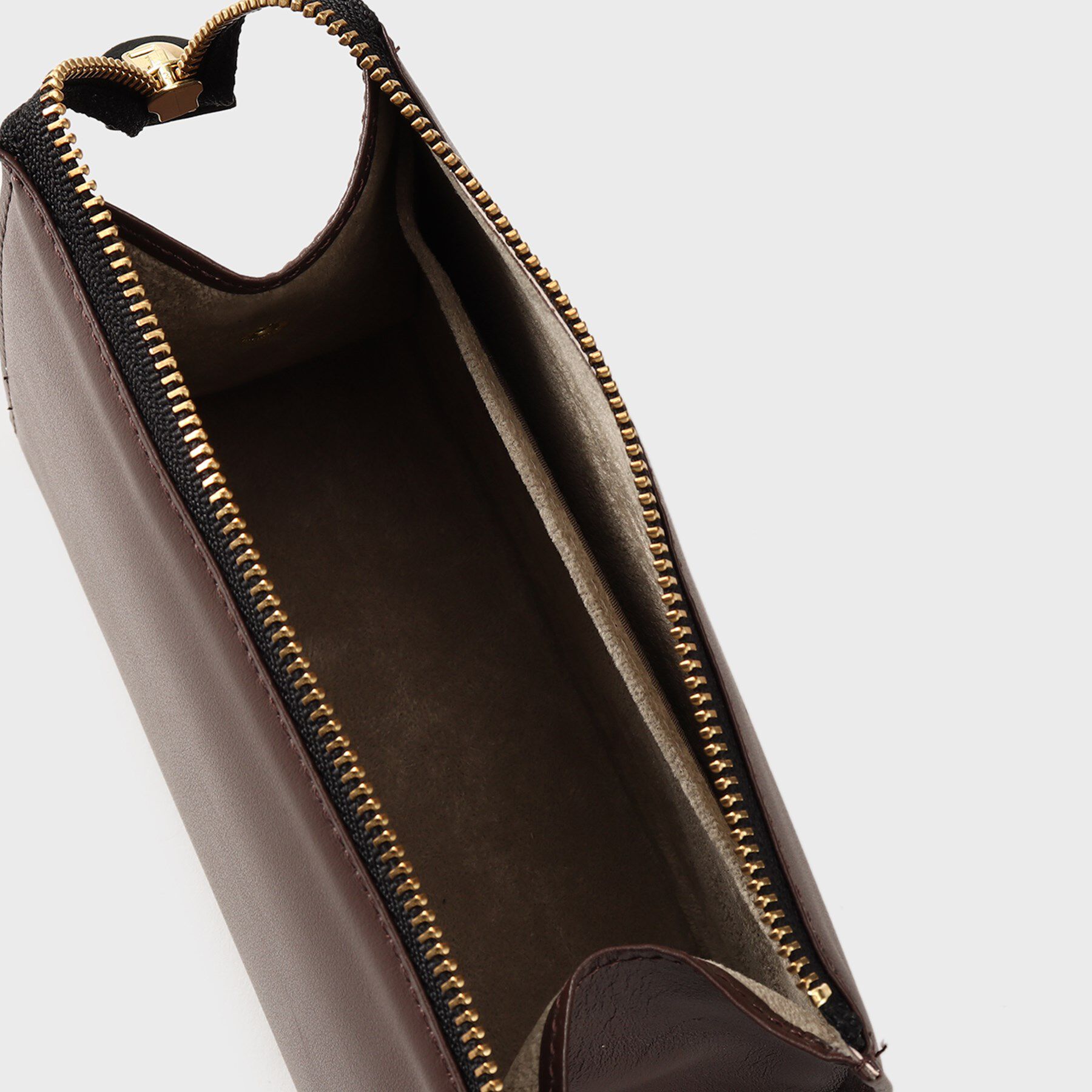 TAKEO KIKUCHI「レザーガジェットポーチ」|ポーチ|