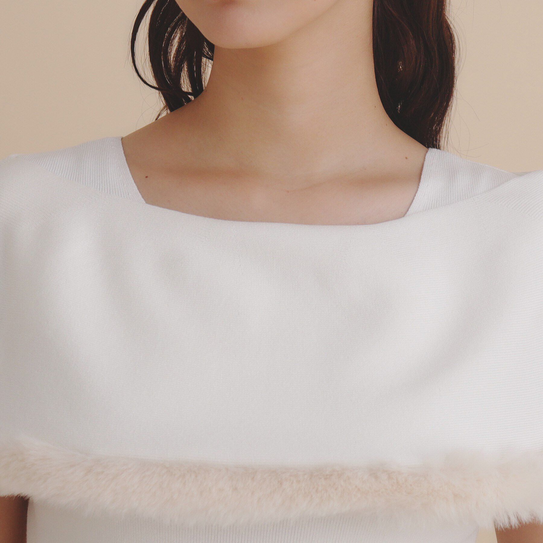 index「《美人百花掲載》ファートリミングケープニット【洗濯機洗い可】」|ニット・セーター|