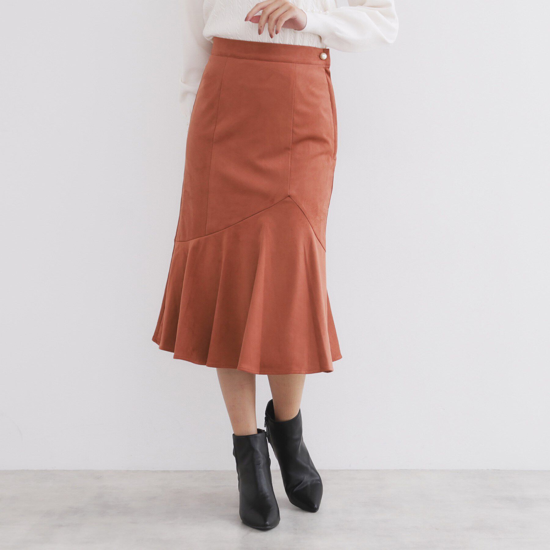 index「《S-LLsize》フェイクスウェードフレアスカート【洗濯機洗い可】」|スカート|オレンジ(069)