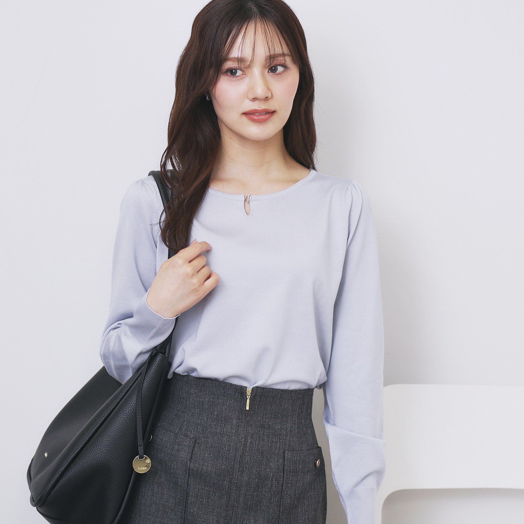 index「パール調パーツ付きクルーネックニット【洗濯機OK】《8col/XS～3L》」|ニット・セーター|