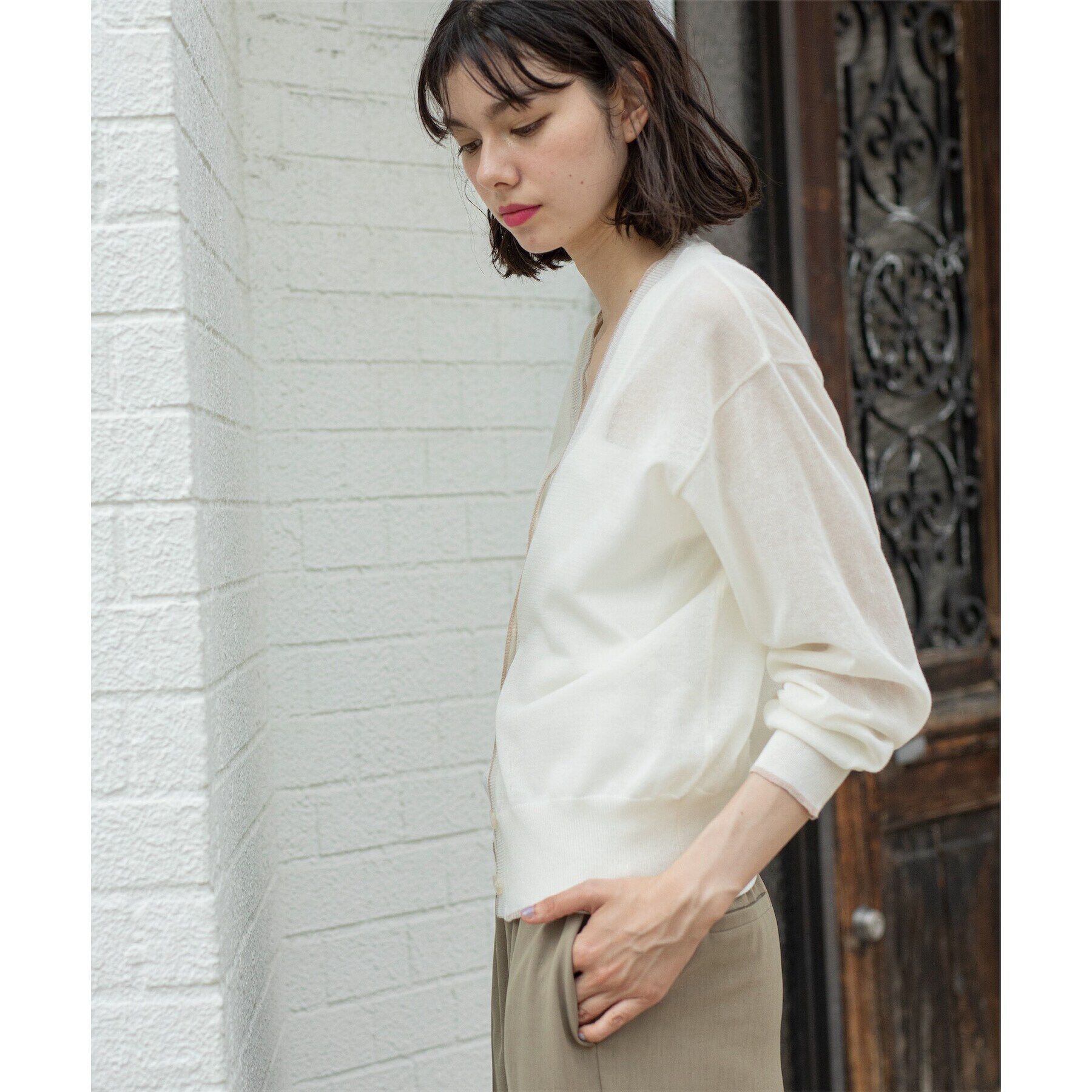 OPAQUE.CLIP「配色ラインVネックシアーカーディガン【洗濯機洗い可】」|カーディガン|