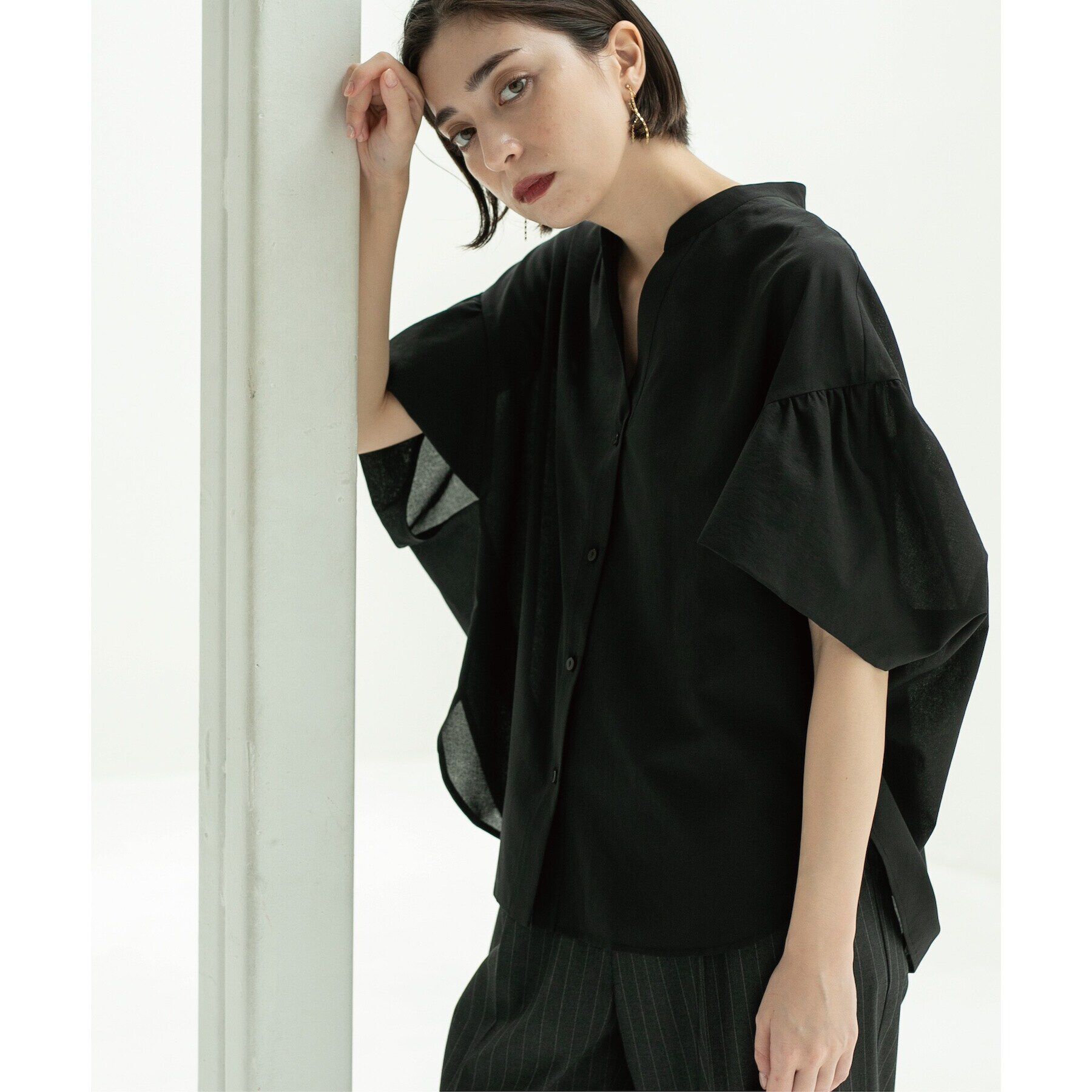 OPAQUE.CLIP「スキッパードルマンブラウス【洗濯機洗い可】」|シャツ・ブラウス|ブラック(019)