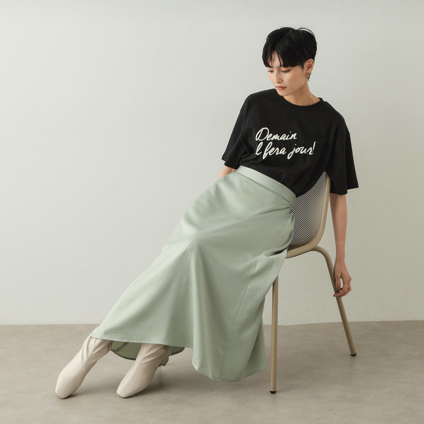 OPAQUE.CLIP「サテンナローフレアスカート【洗濯機洗い可】」|スカート|