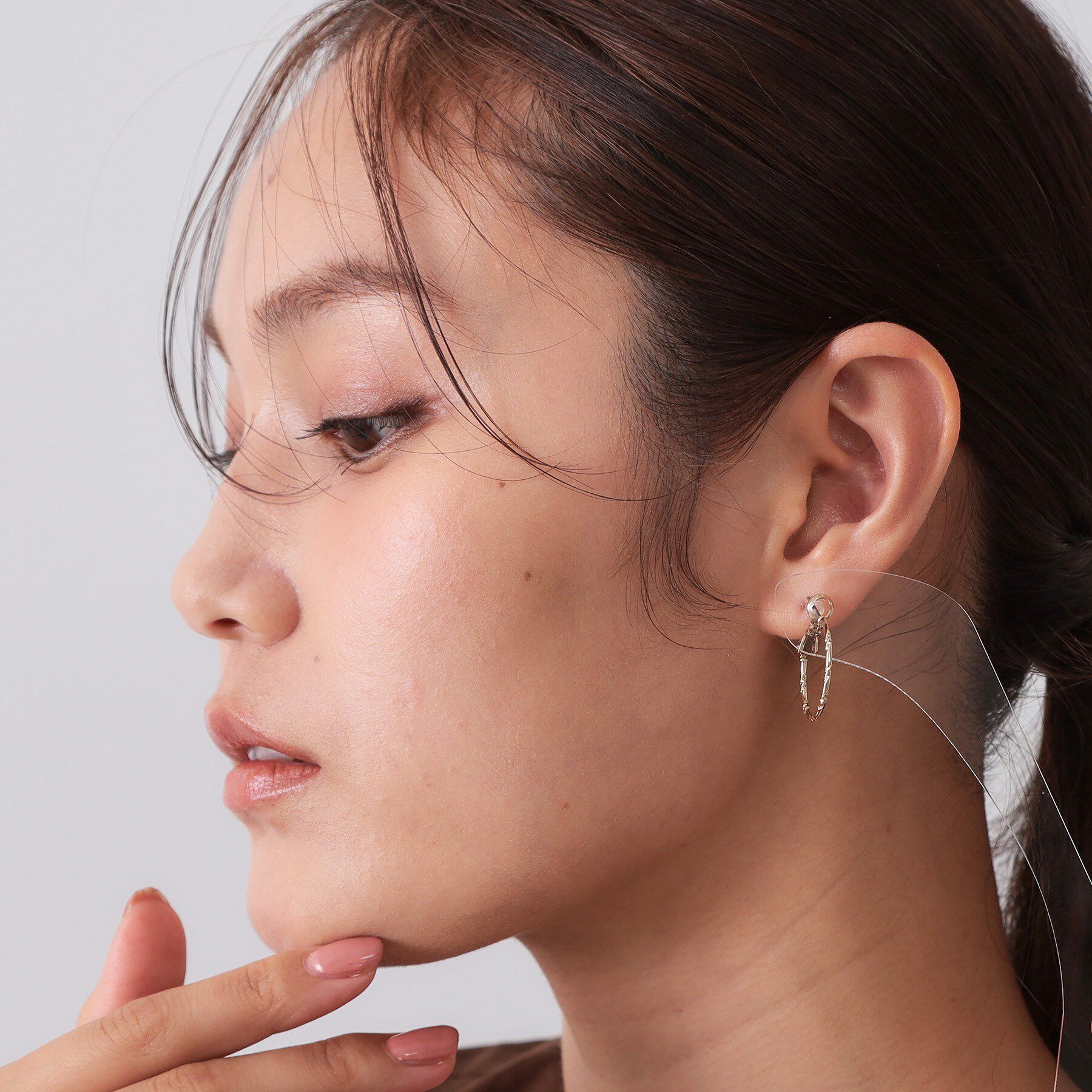 OPAQUE.CLIP「ワンタッチ細フープピアス」|ピアス|