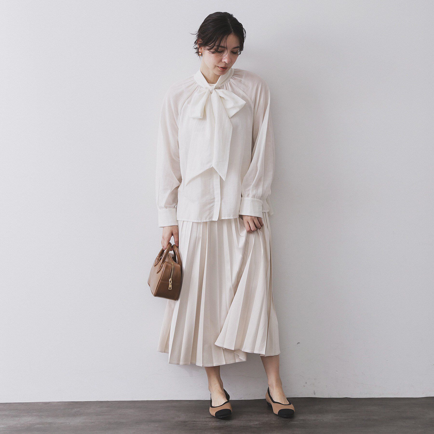 OPAQUE.CLIP「《BAILA掲載》2WAYシアーボウタイブラウス【洗濯機洗い可】」|シャツ・ブラウス|