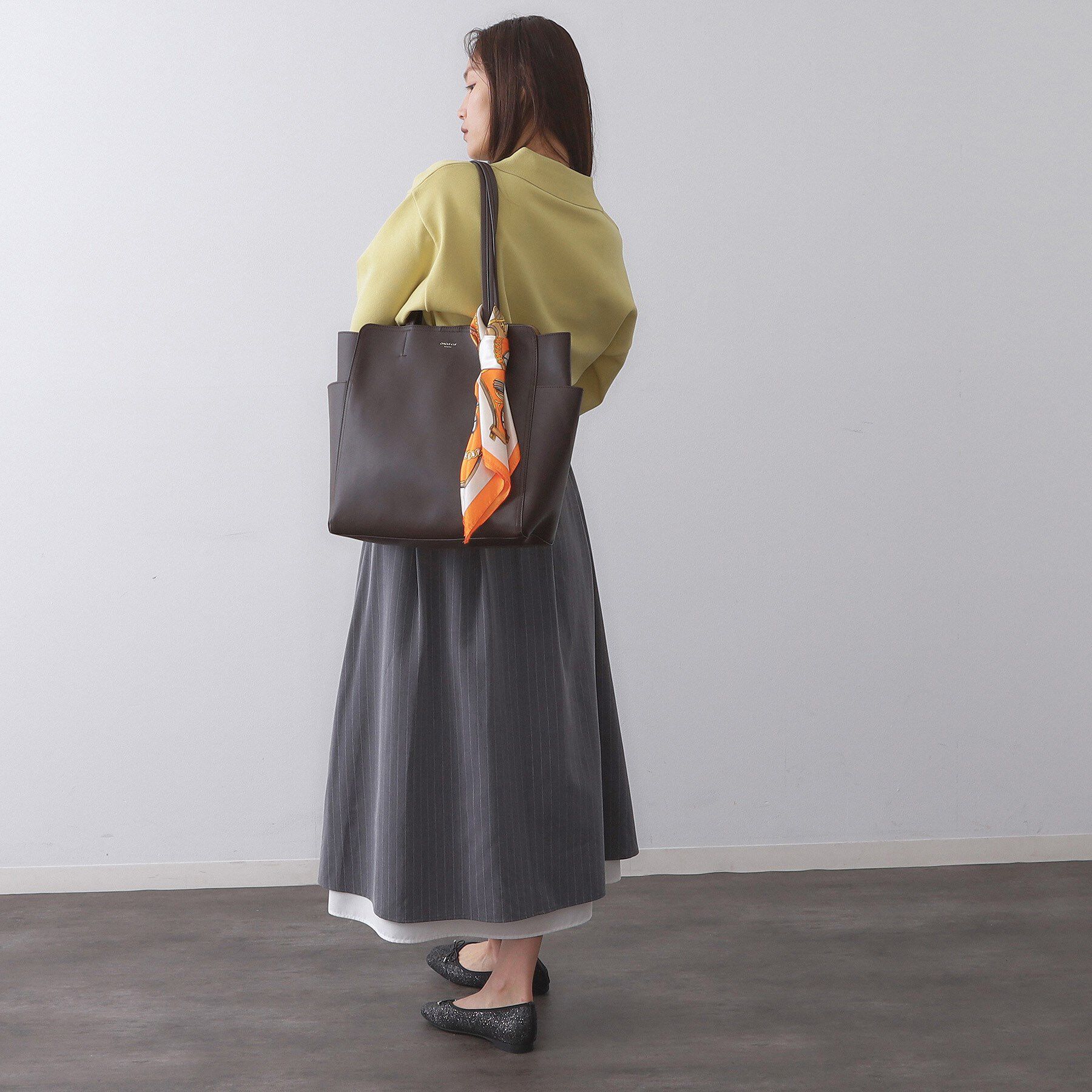 OPAQUE.CLIP「【A4サイズ対応】スカーフ付き裏スエード調合皮トートバッグ」|トートバッグ|