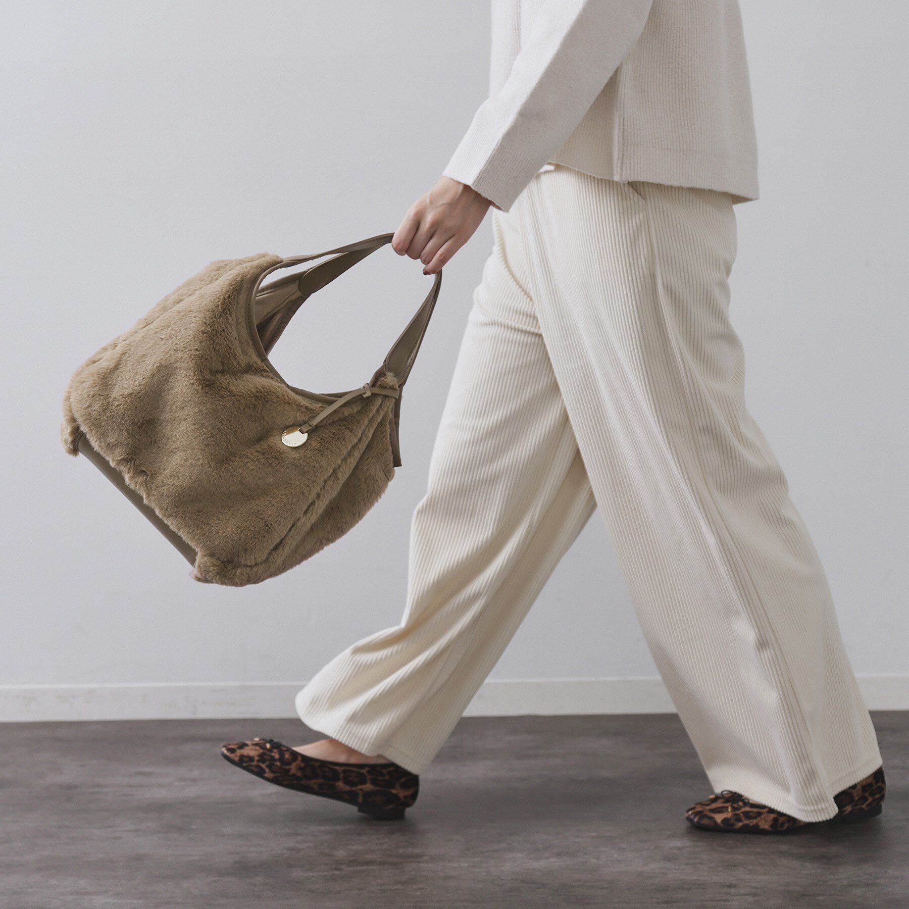 OPAQUE.CLIP「【フェイクファー／キルティング】くり手ミドルトートバッグ」|トートバッグ|