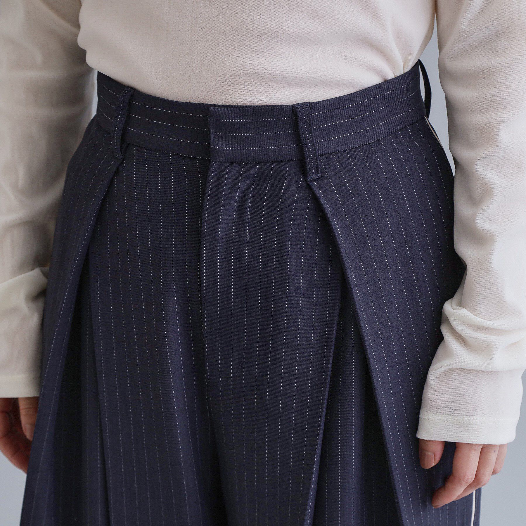 OPAQUE.CLIP「【es】ピンストライプ 変形ワイドパンツ【洗濯機OK】」|その他|