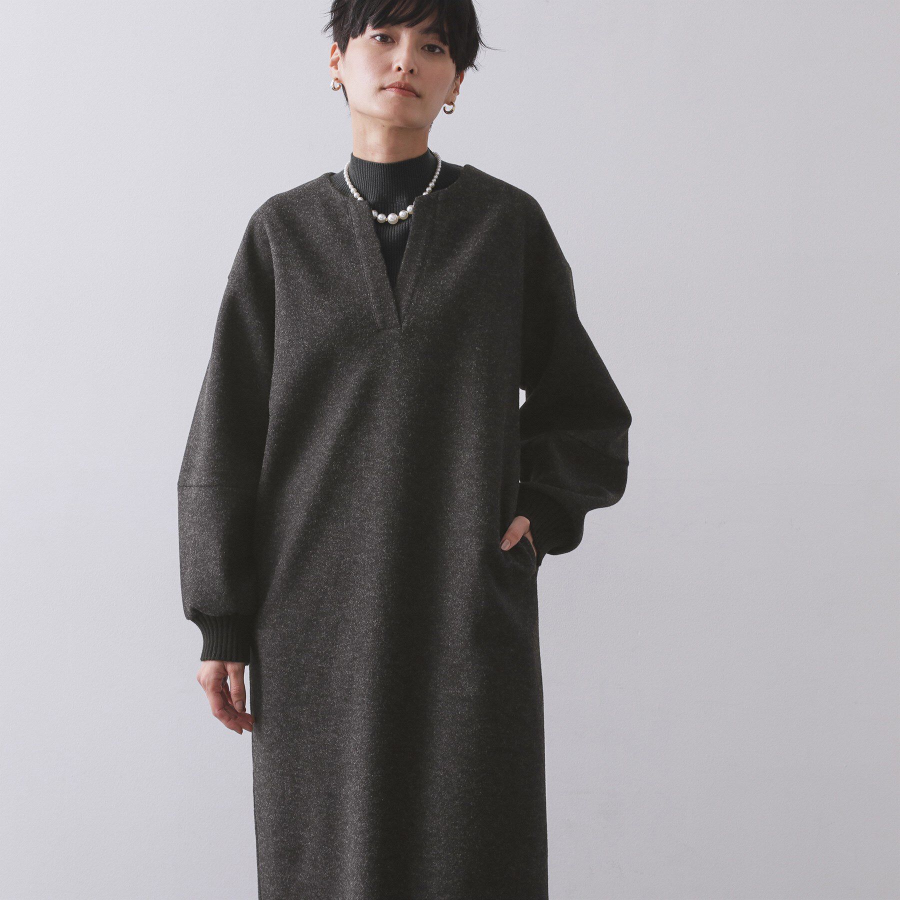 OPAQUE.CLIP「ストレッチメルトンキーネックワンピ【洗濯機OK】」|ワンピース|