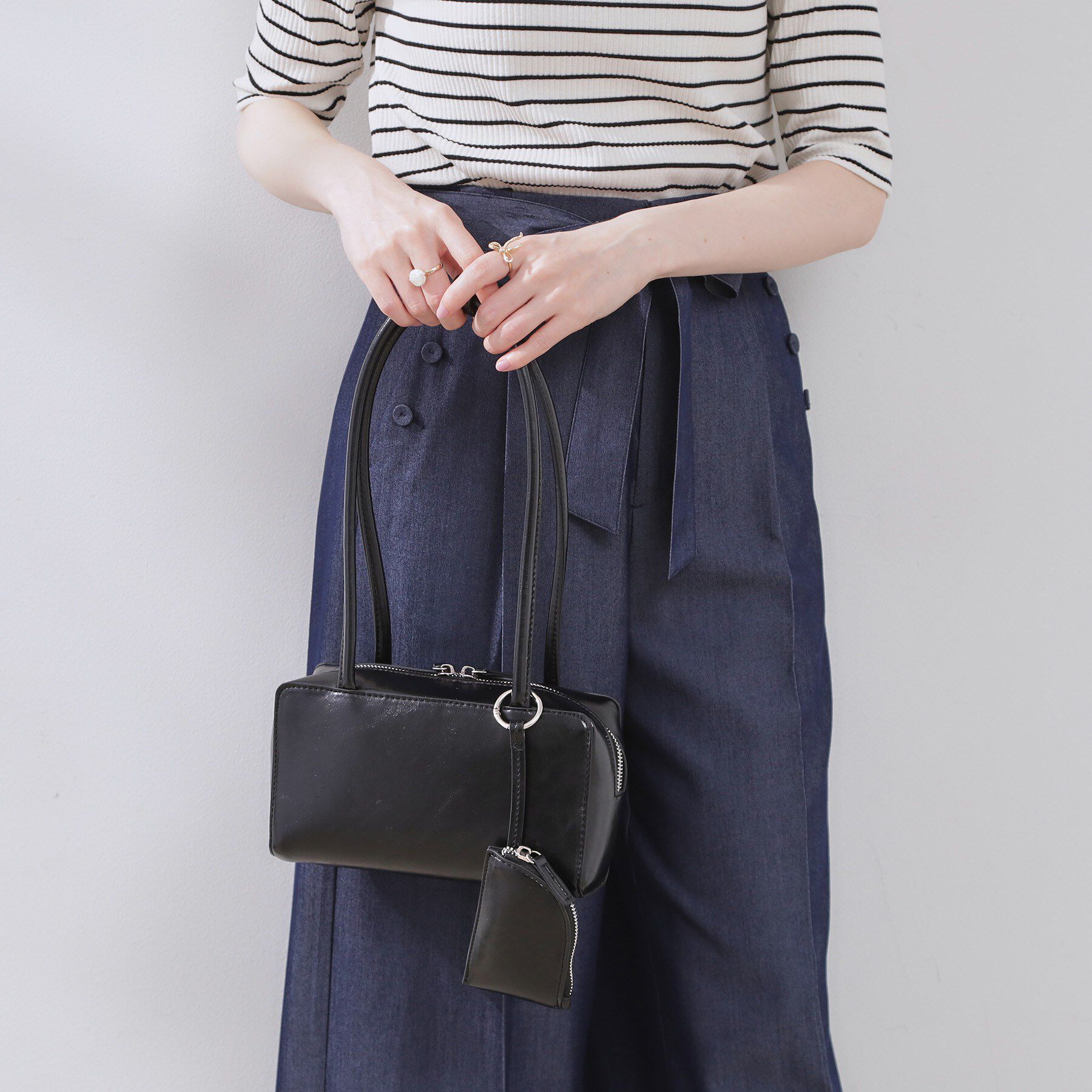 Couture broach「スクエアロングハンドルバッグ」|ハンドバッグ|