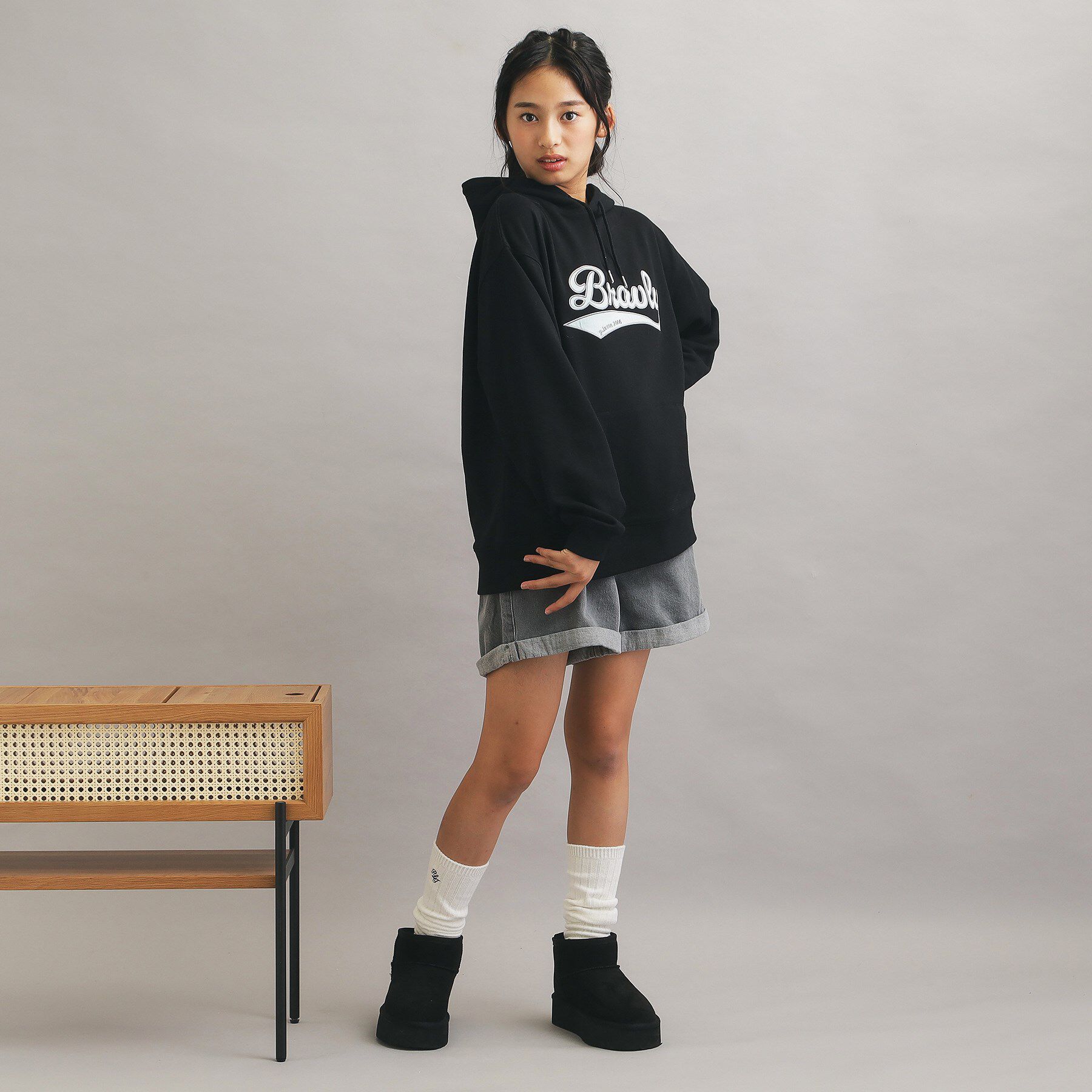 PINK-latte「サテンアップリケBIGパーカー」|パーカー|