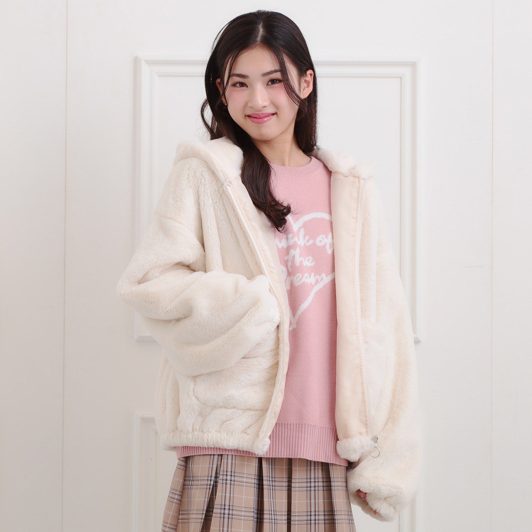 PINK-latte「フード付きフェイクファーブルゾン」|ブルゾン・スタジャン|アイボリー(004)