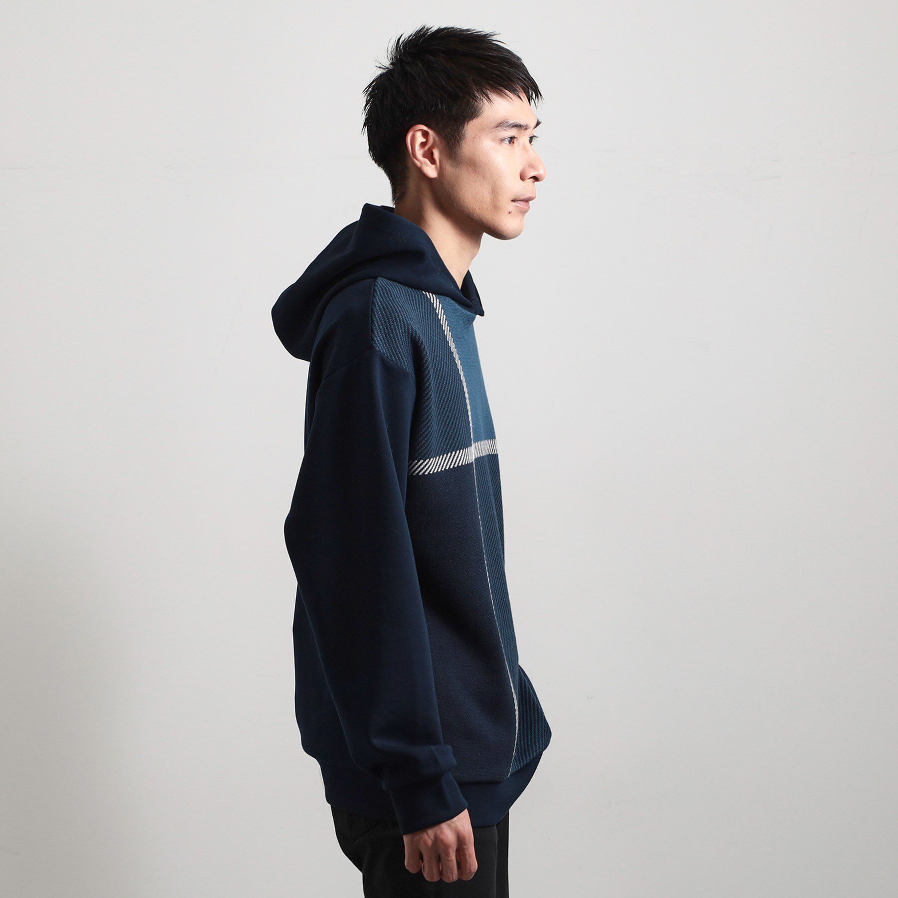 THE SHOP TK「【大人の休日スタイルにはこれ！】フロントチェック柄ニットパーカ　洗濯機OK」|パーカー|