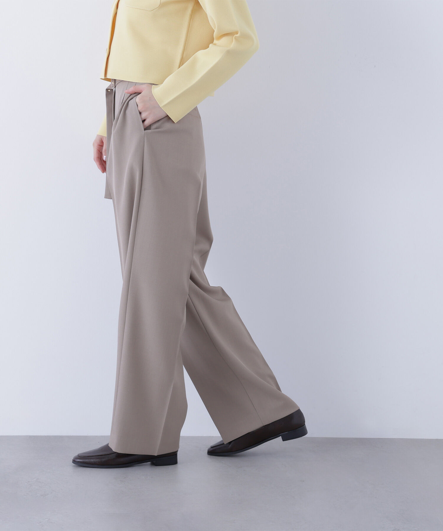  「くびれ仕込みベルテッドパンツ」|その他|