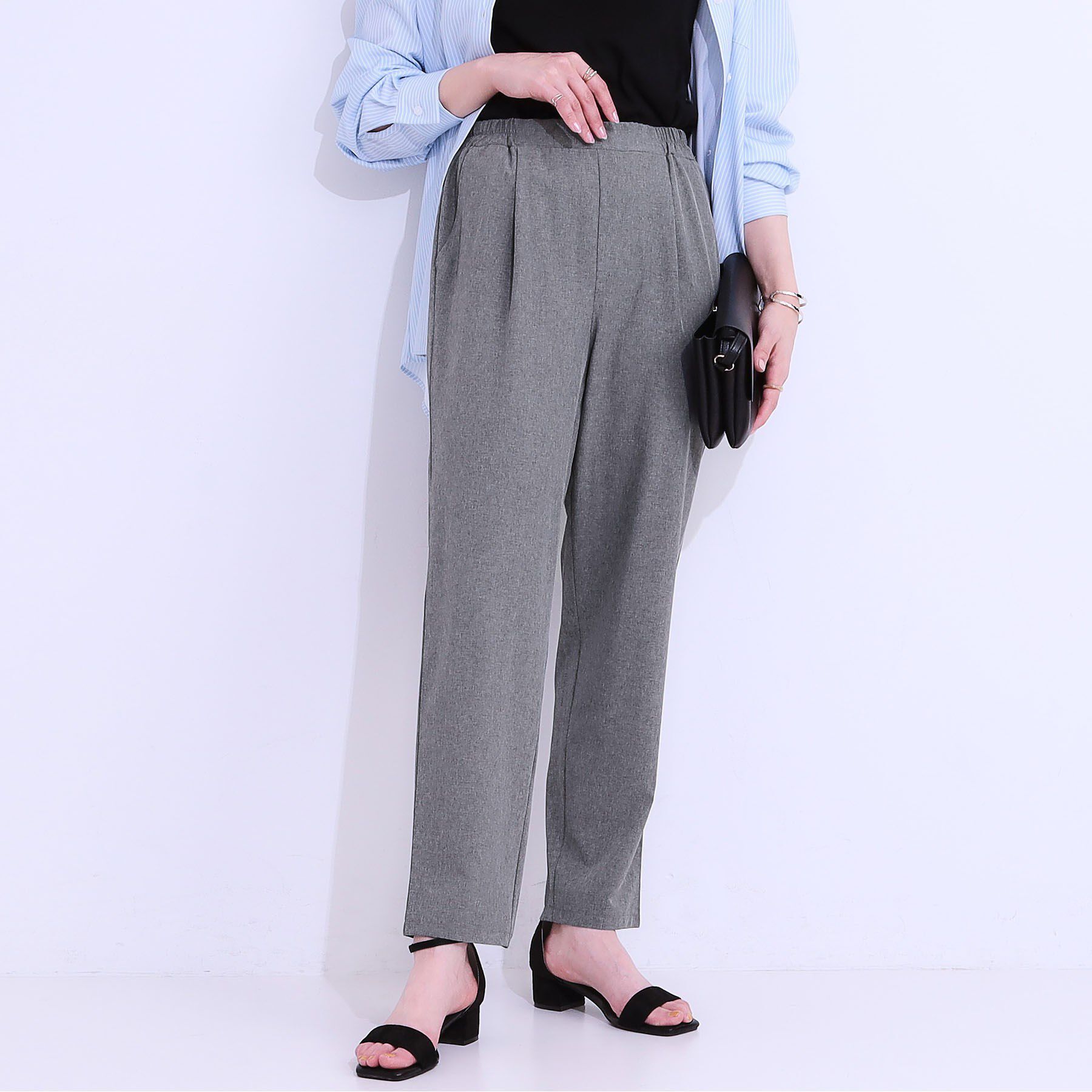 SHOO･LA･RUE「【SS-3L/ひんやり/吸水速乾/UV】軽量でさらりと穿ける テーパードパンツ」|その他|チャコールグレー(0