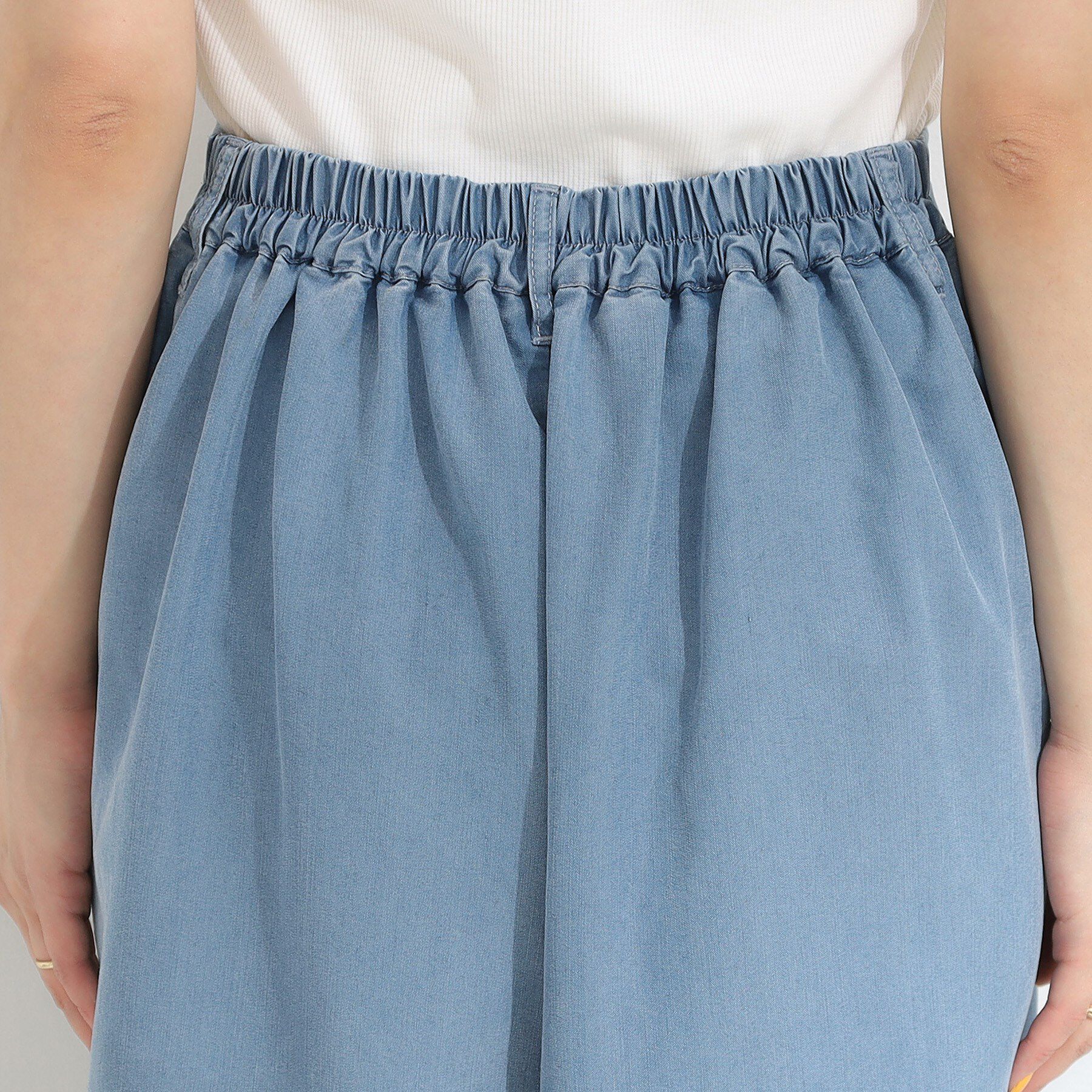 SHOO･LA･RUE「【洗える/S-LL/ひんやり】金ボタンがアクセント　大人のデニムガウチョパンツ」|デニム|