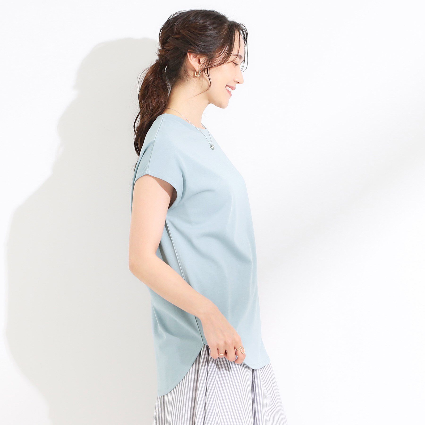 SHOO･LA･RUE「【S-LL/汗ジミ軽減/ひんやり/UV】フレンチスリーブTシャツ」|Tシャツ・カットソー|