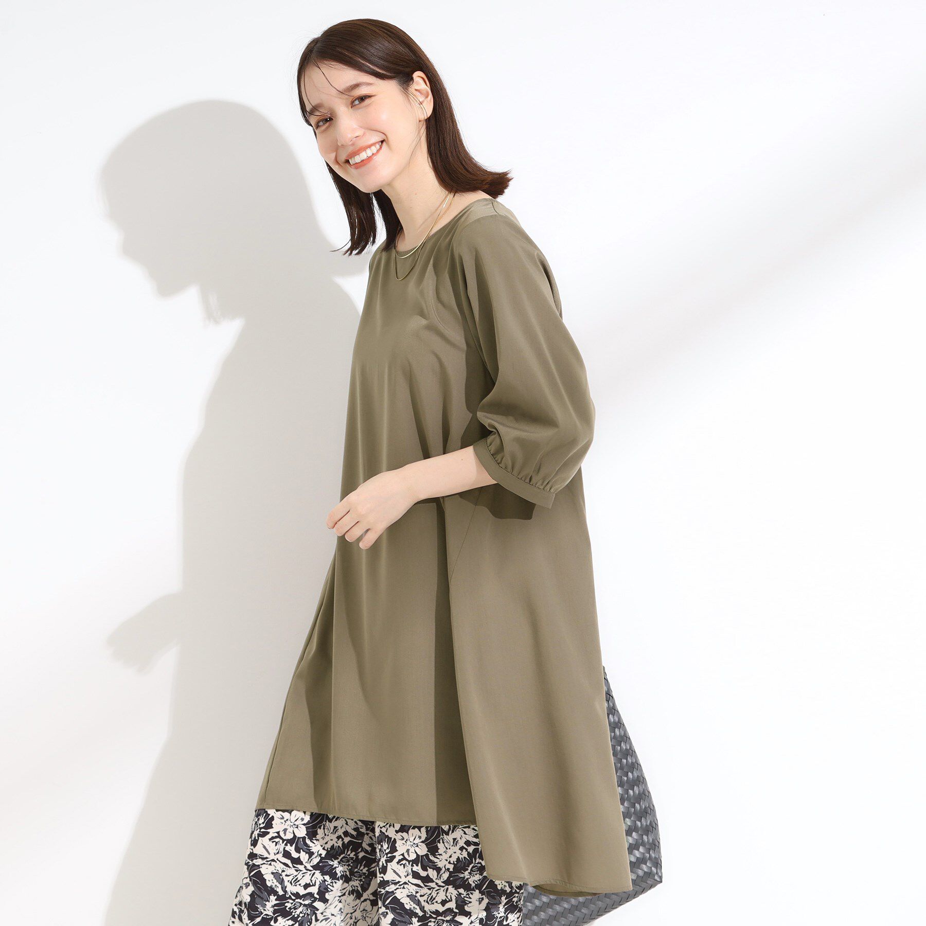 SHOO･LA･RUE「【S-LL/洗濯後しわになりにくい/UV/6分袖】コットン風 Aラインチュニックワンピース」|チュニック|