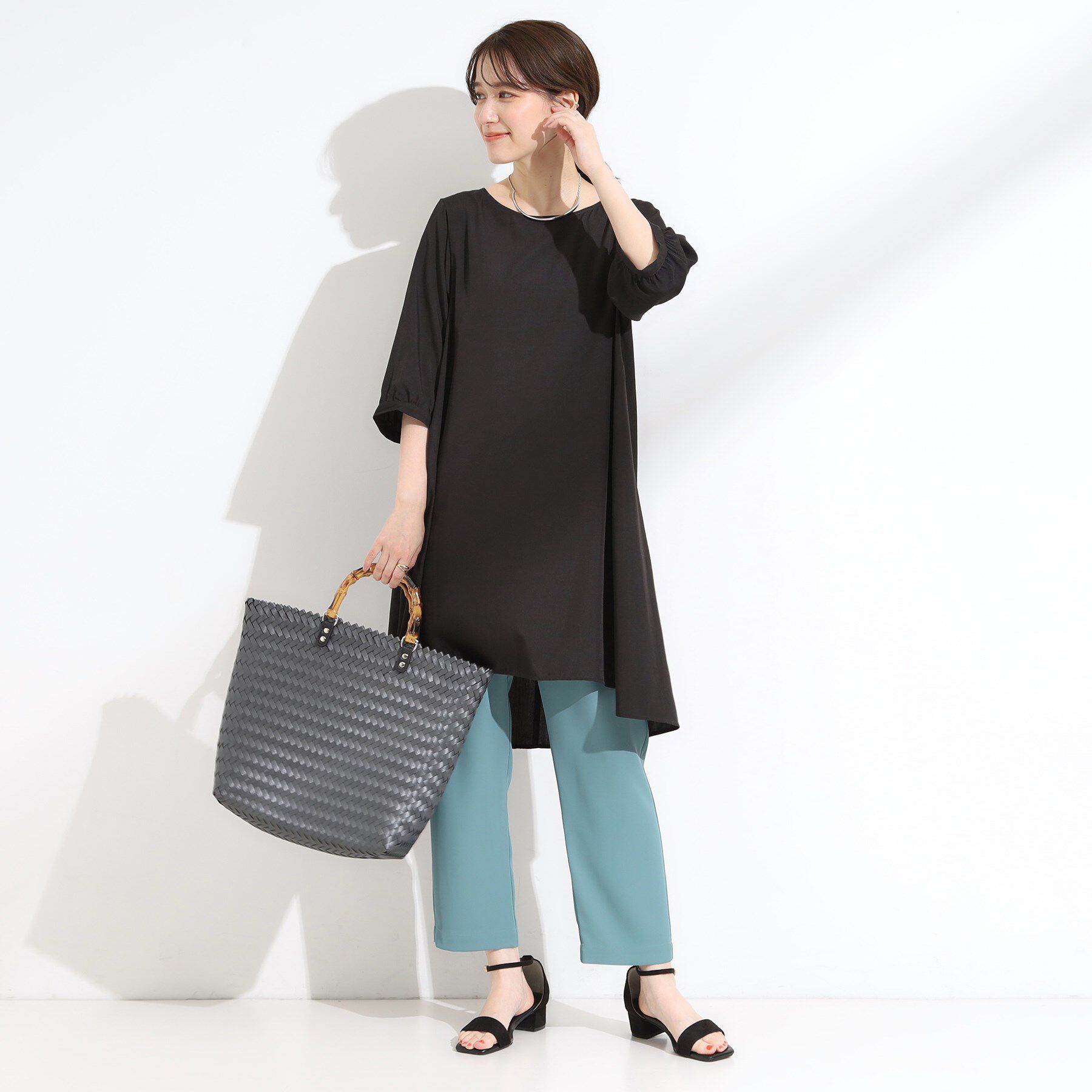 SHOO･LA･RUE「【S-LL/洗濯後しわになりにくい/UV/6分袖】コットン風 Aラインチュニックワンピース」|チュニック|