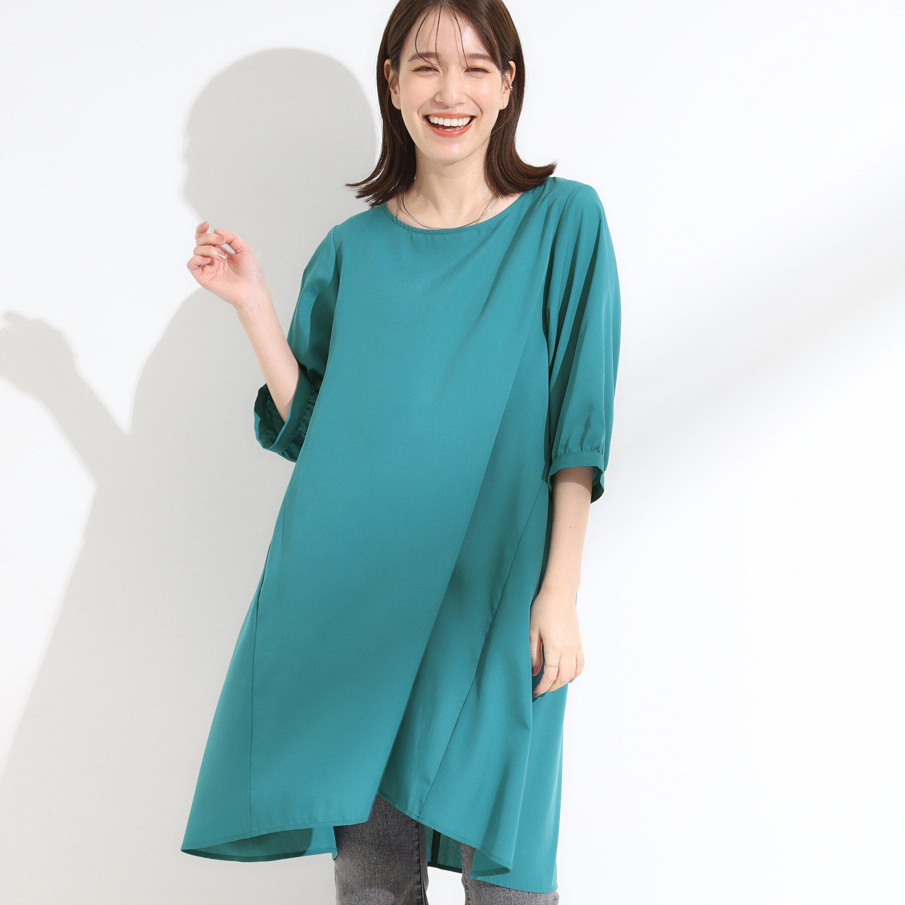 SHOO･LA･RUE「【S-LL/洗濯後しわになりにくい/UV/6分袖】コットン風 Aラインチュニックワンピース」|チュニック|グリーン(022)