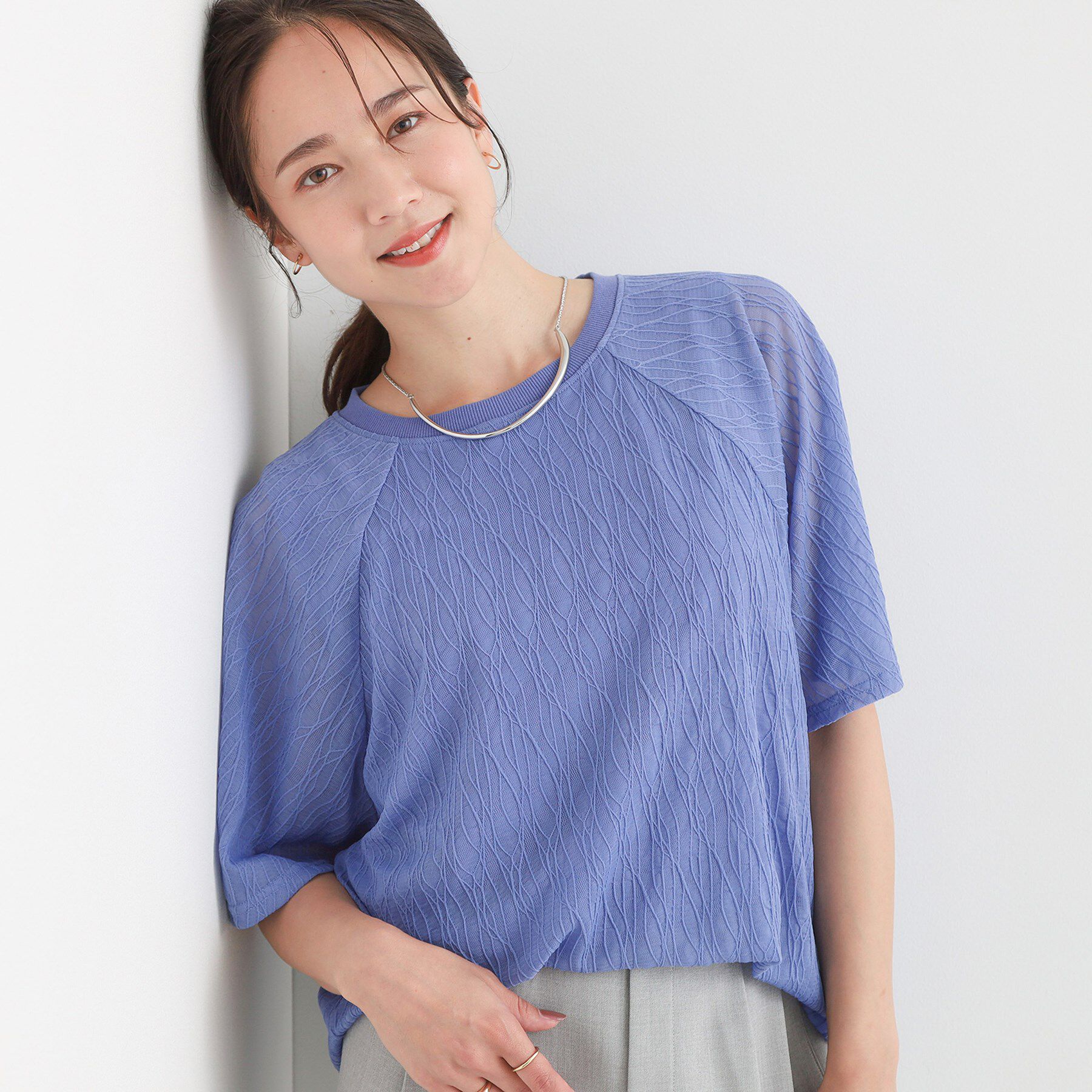 SHOO･LA･RUE「【S-LL/二の腕カバー】ウエーブ柄 インナードッキングトップス」|Tシャツ・カットソー|ブルー(092)