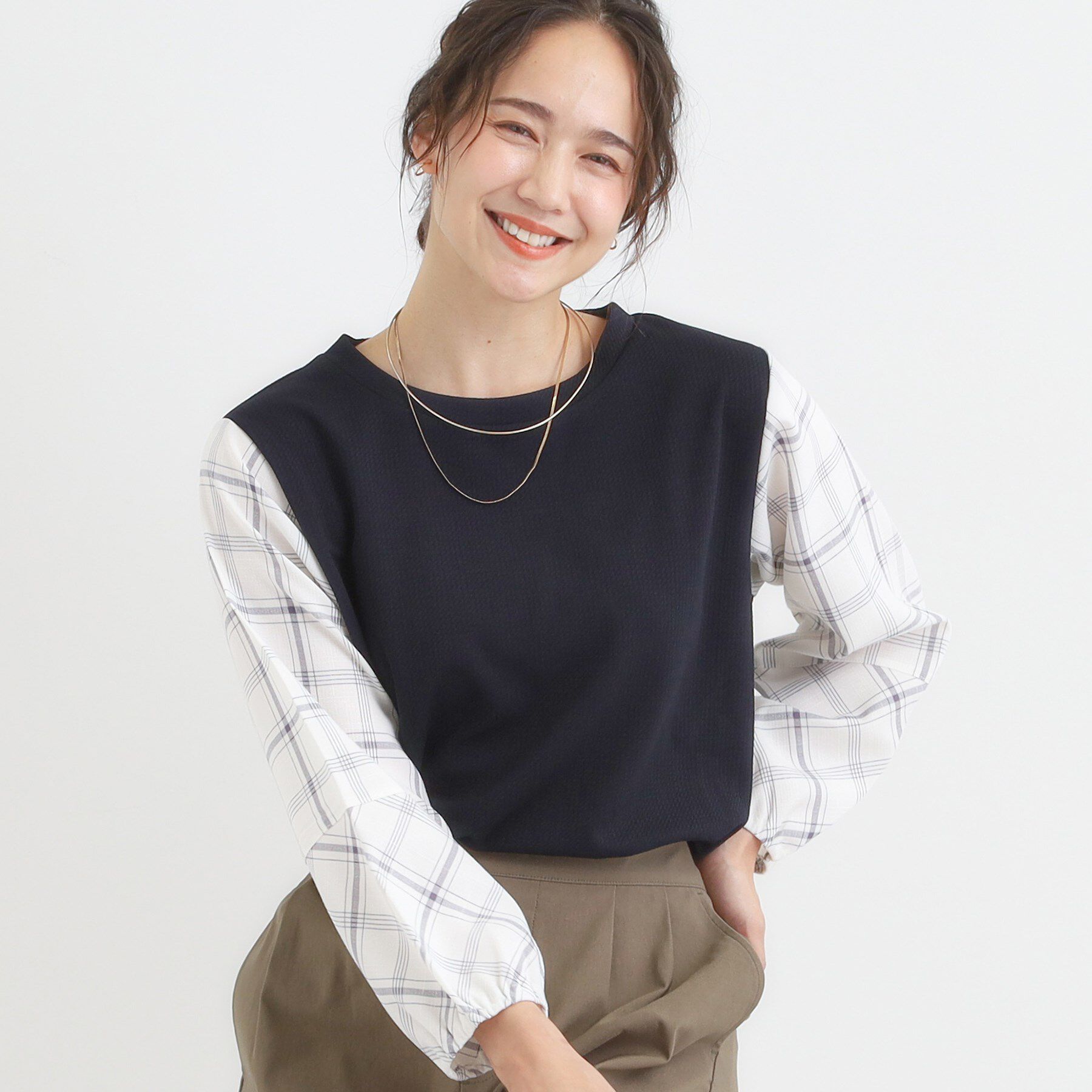 SHOO･LA･RUE「【S-LL】1枚できまる お袖チェック 異素材使いトップス」|シャツ・ブラウス|ブラック(019)