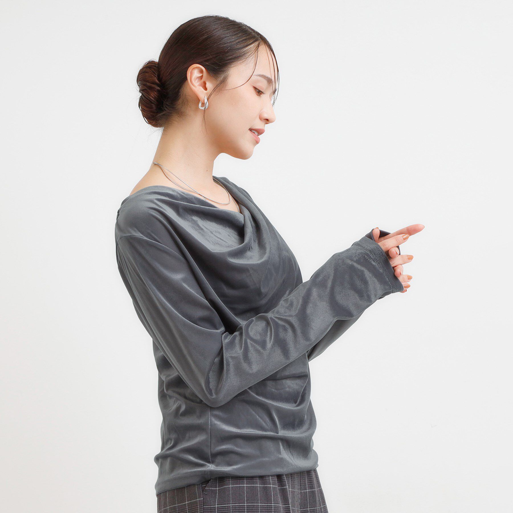 SHOO･LA･RUE「【S-LL】ベロア調ドレープデザインカットソー」|Tシャツ・カットソー|