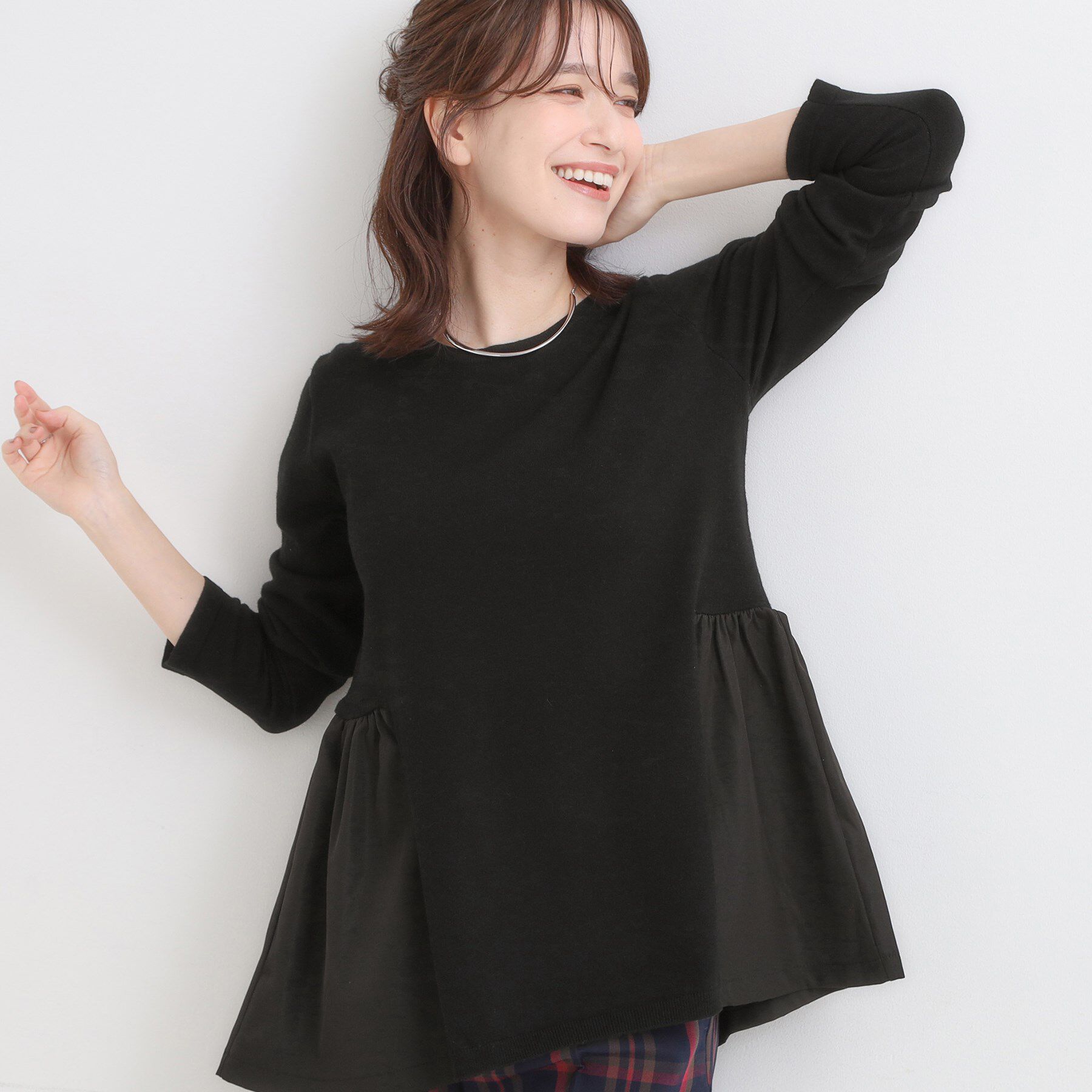 SHOO･LA･RUE「【洗濯機可/S-LL/体型カバー】異素材きりかえ Aラインニット」|ニット・セーター|ブラック(019)