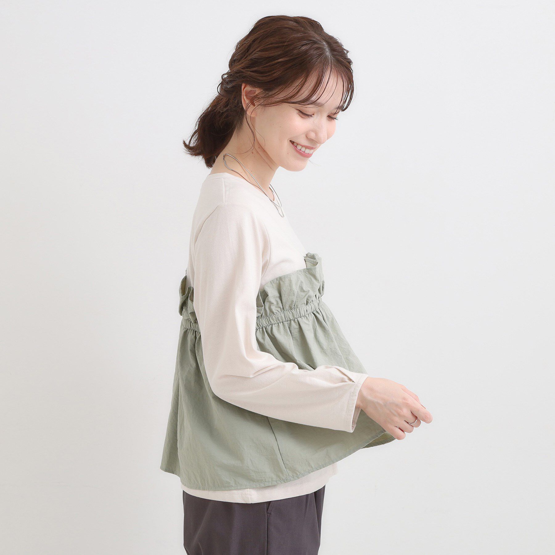 SHOO･LA･RUE「【洗濯機可/S-LL】1枚で華やか フリルドッキングトップス」|Tシャツ・カットソー|