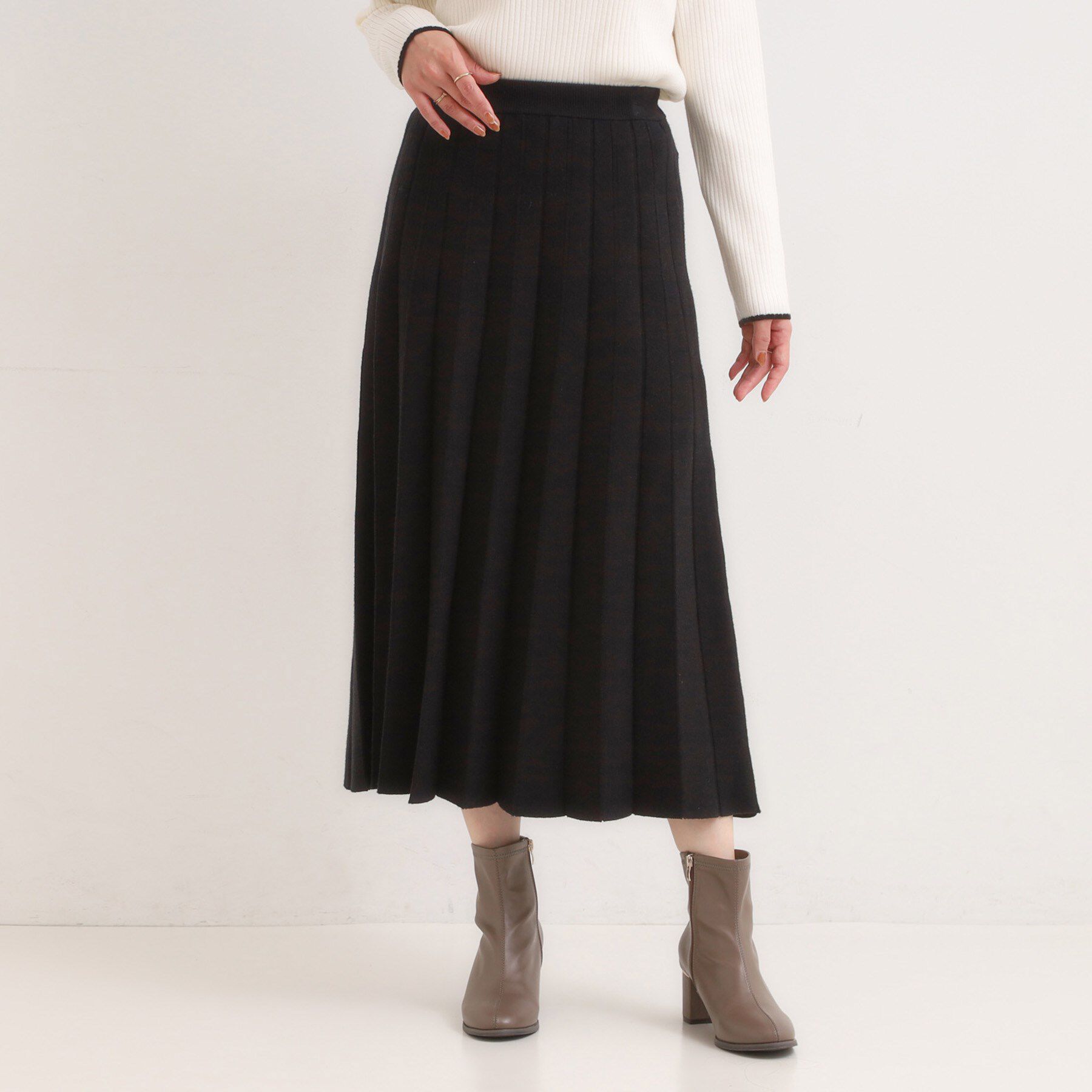 SHOO･LA･RUE「【高レビュー/セットアップ可】女性らしさ際立つ 洗えるもちもちニットスカート」|スカート|