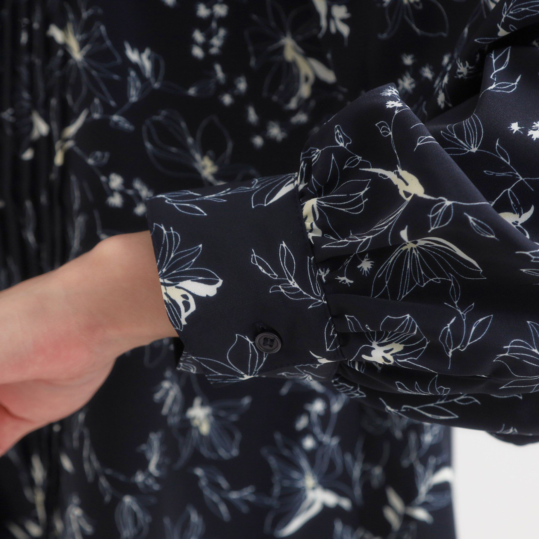 SHOO･LA･RUE「【セットアップ可】ピンタックバンドカラーブラウス」|シャツ・ブラウス|