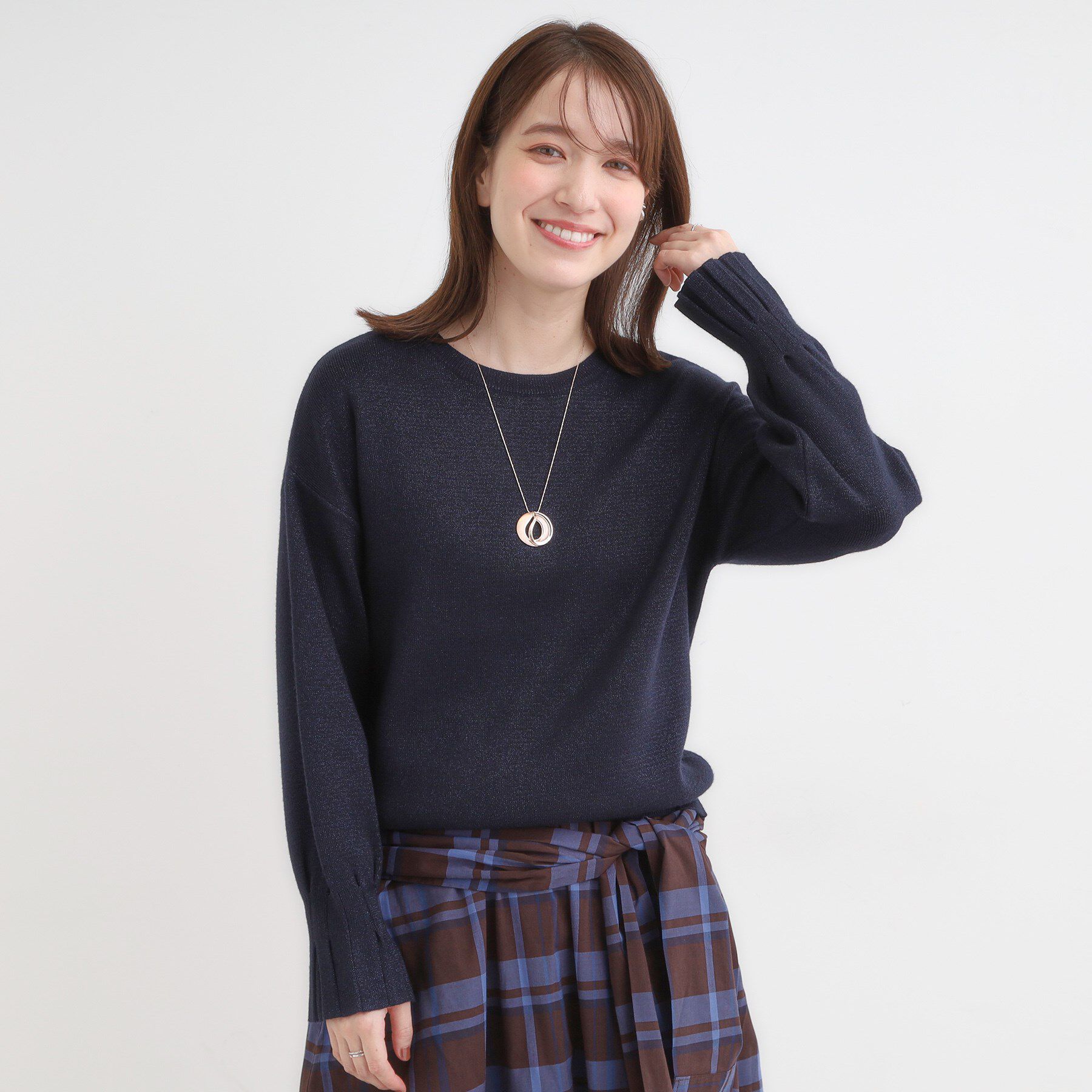 SHOO･LA･RUE「【S-LL】お袖タックが女性らしさをプラス 華やかラメニット」|ニット・セーター|