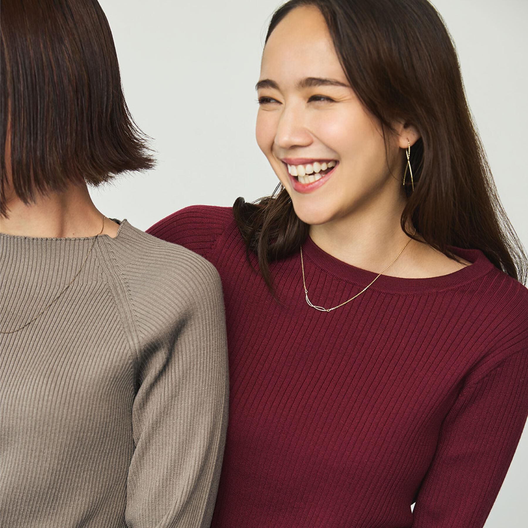 SHOO･LA･RUE「【絶妙なゆるピタ/洗濯機可】ちくちくしにくい リブクルーネックやわらかニット」|ニット・セーター|