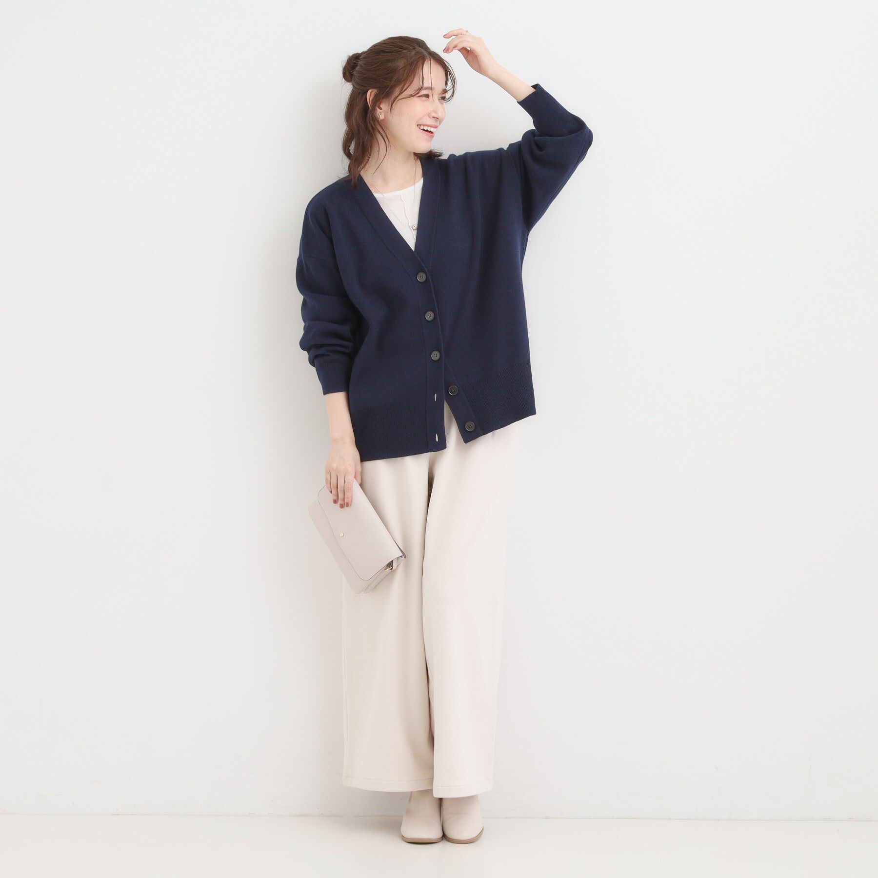 SHOO･LA･RUE「【洗える/毛玉レス】表面がきれいなVネックカーディガン」|カーディガン|