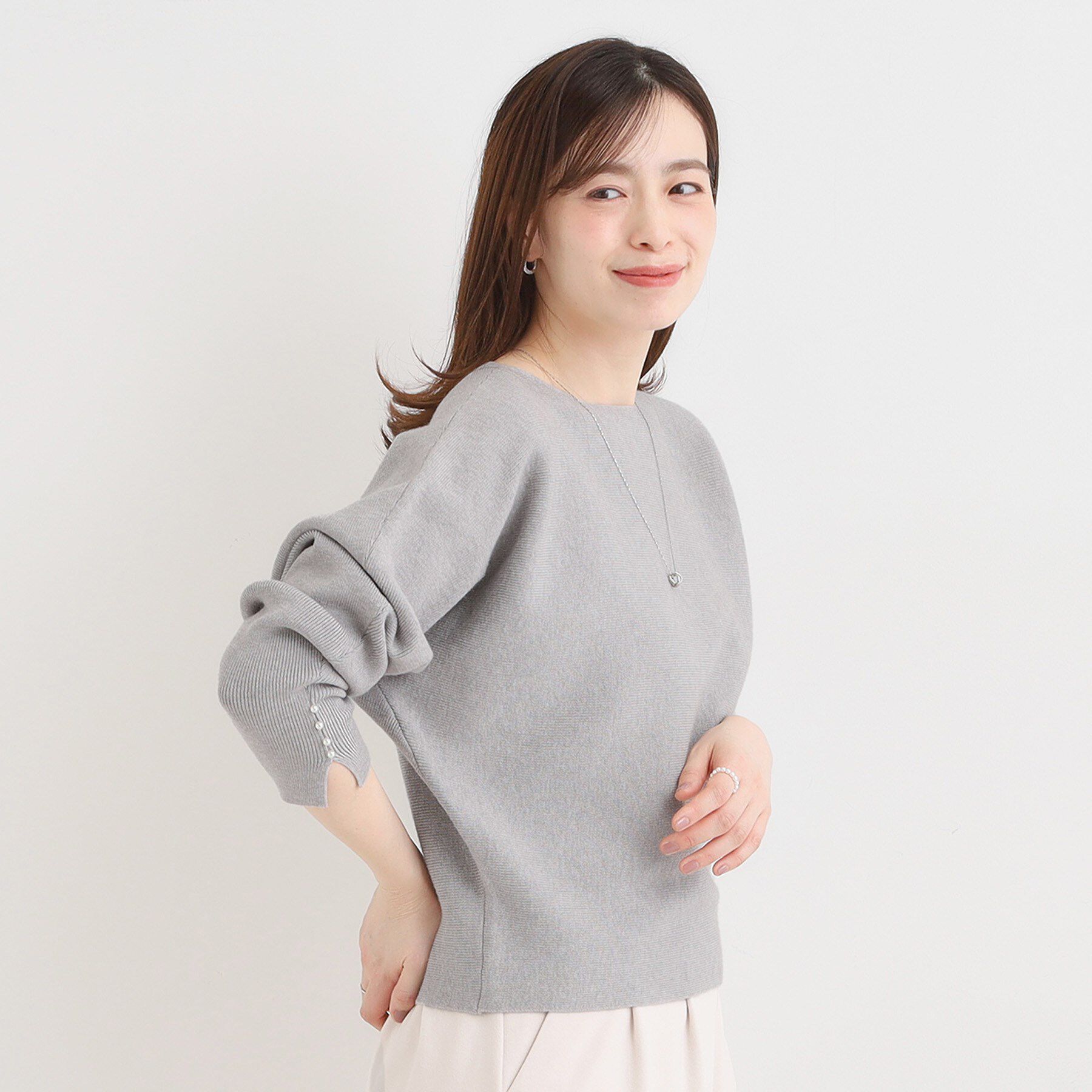 SHOO･LA･RUE「【洗濯機可】女性らしさ溢れる もちもちタッチが心地よい ドルマンニット」|ニット・セーター|